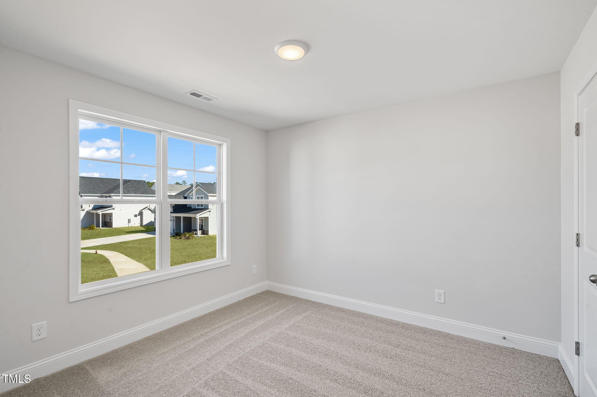 289 Brickhill Drive Property Photo 6