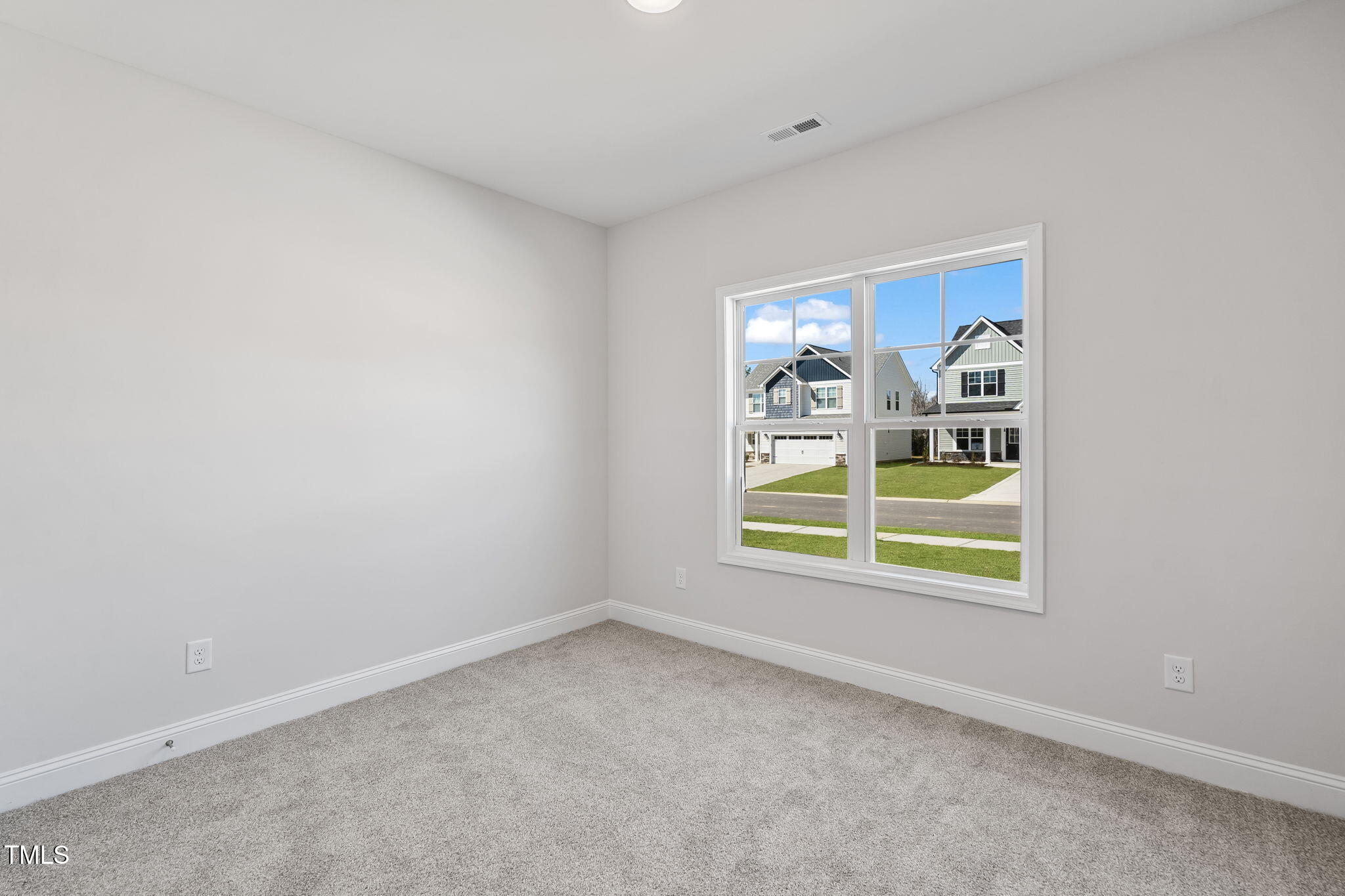 259 Brickhill Drive Property Photo 6