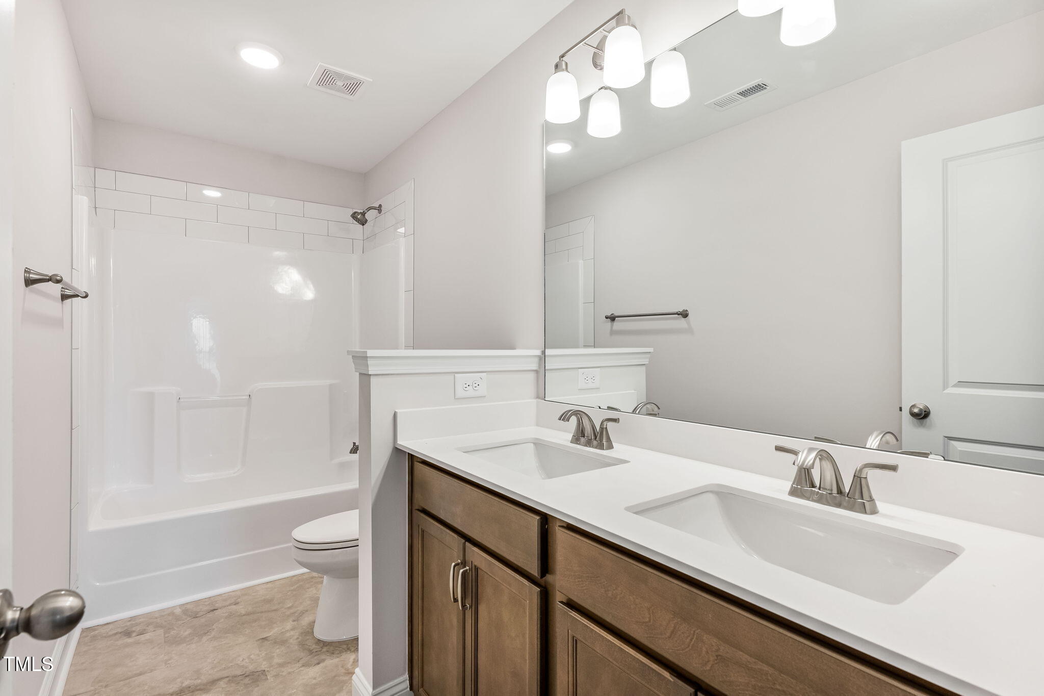 179 Brickhill Drive Property Photo 17