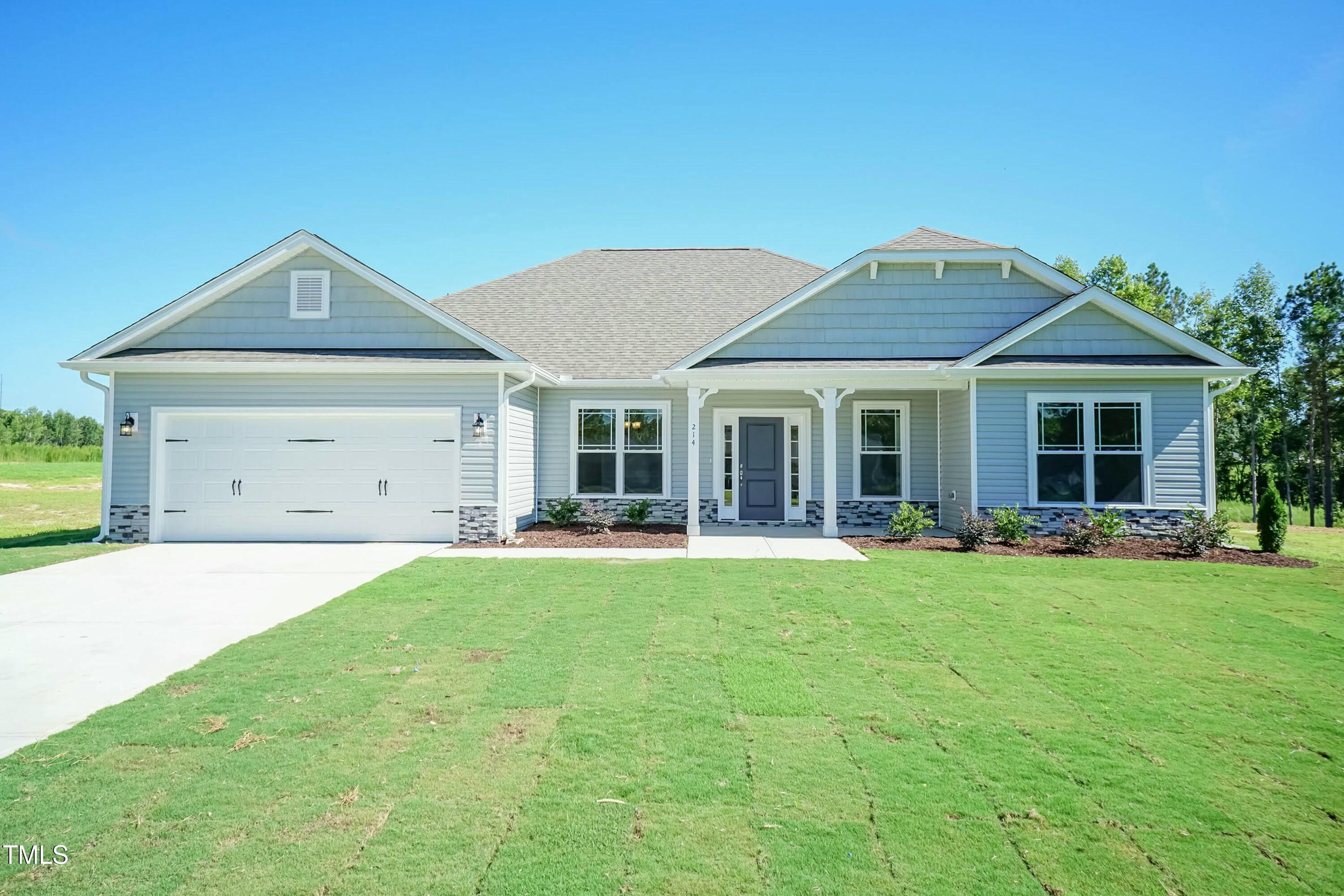 587 Glenkirk Place Property Photo 2