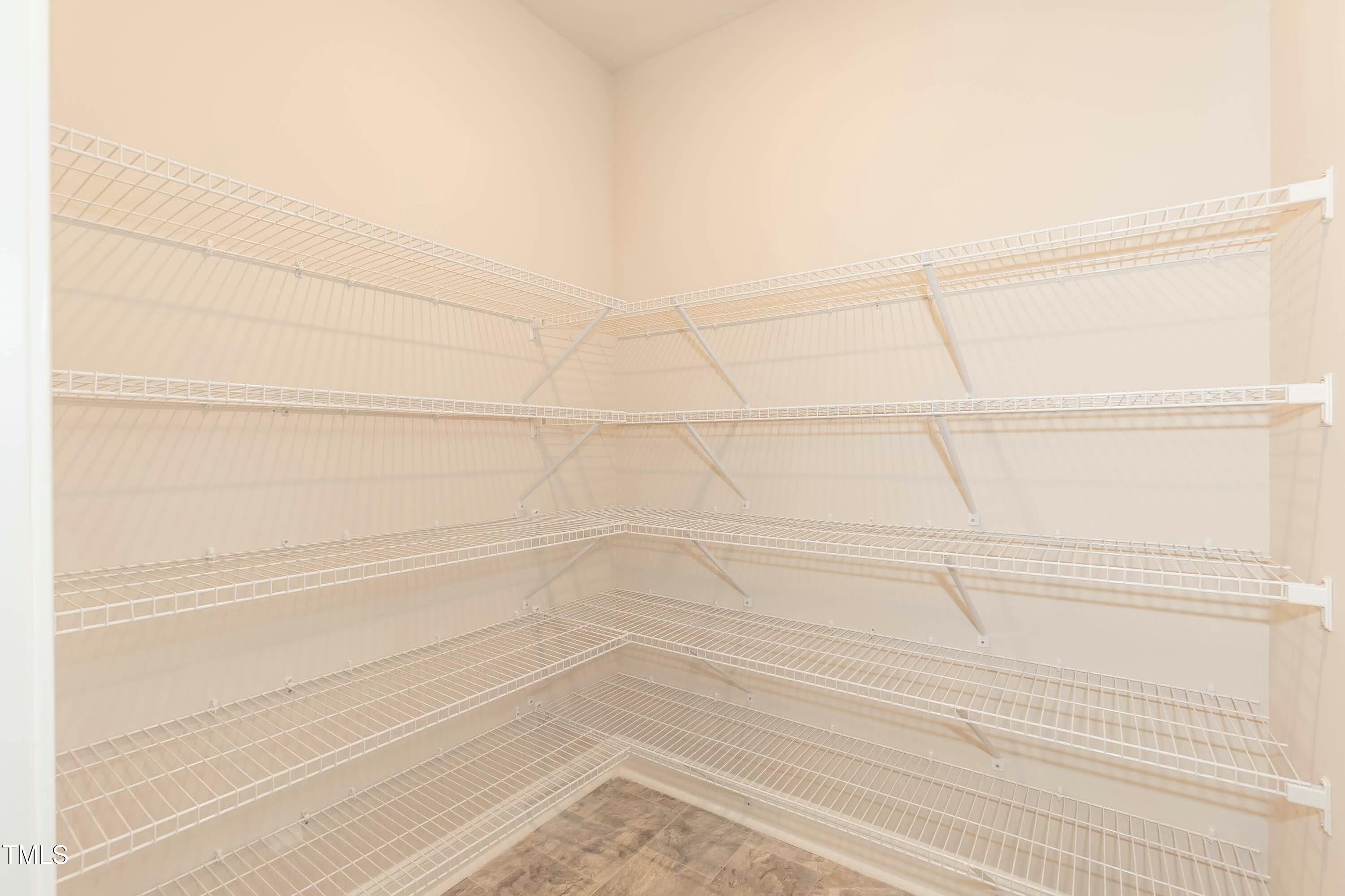 587 Glenkirk Place Property Photo 11