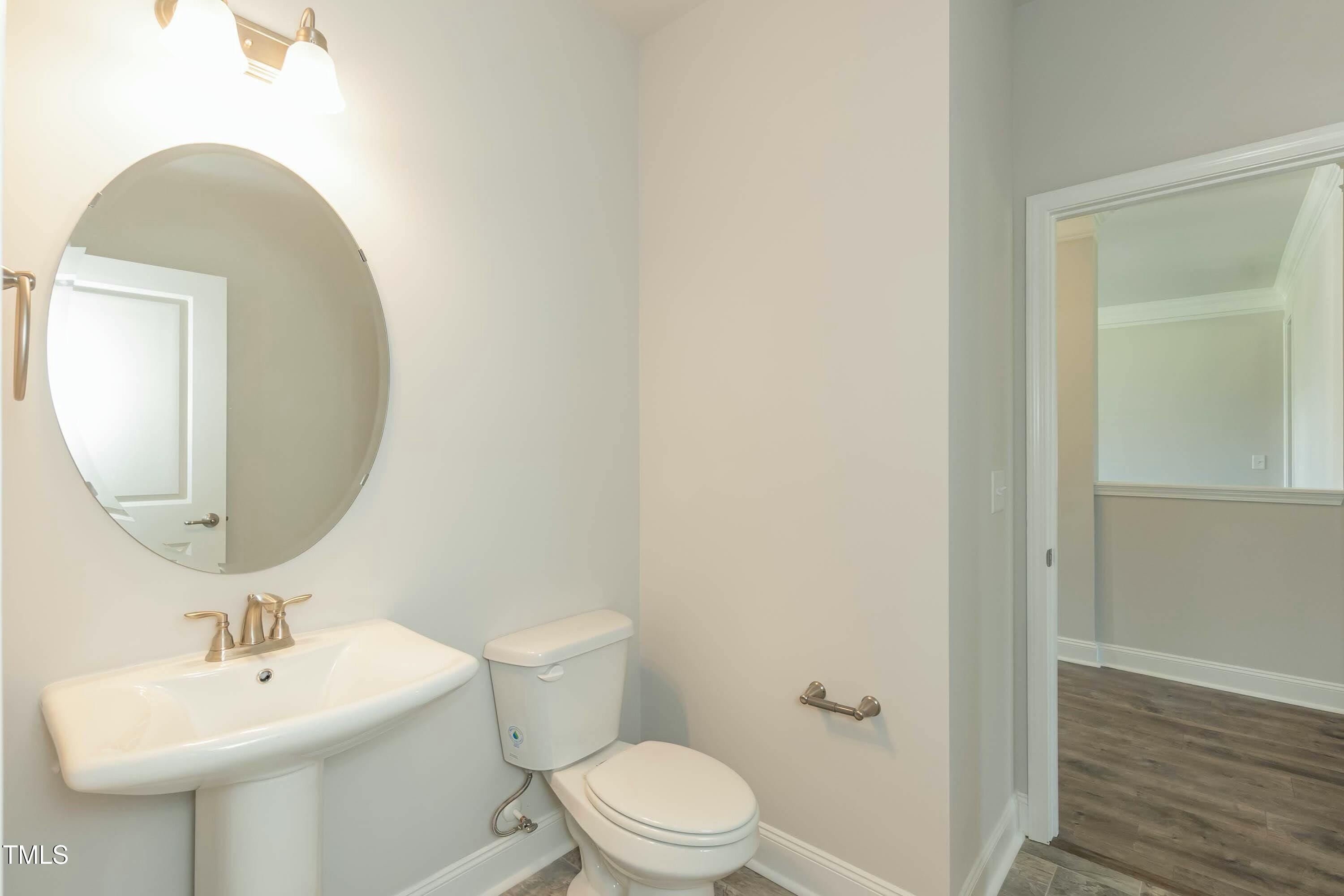 587 Glenkirk Place Property Photo 14