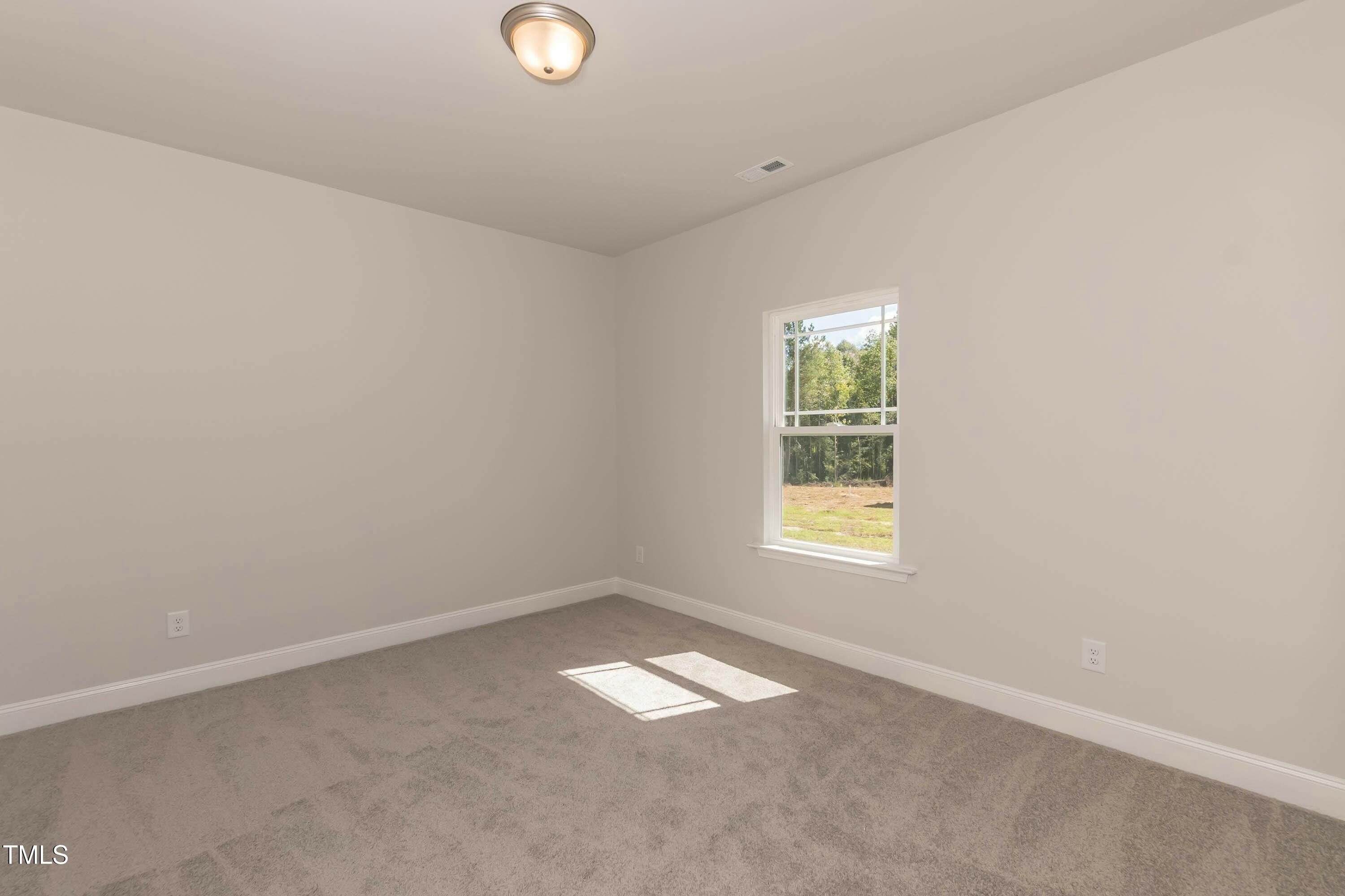 587 Glenkirk Place Property Photo 20