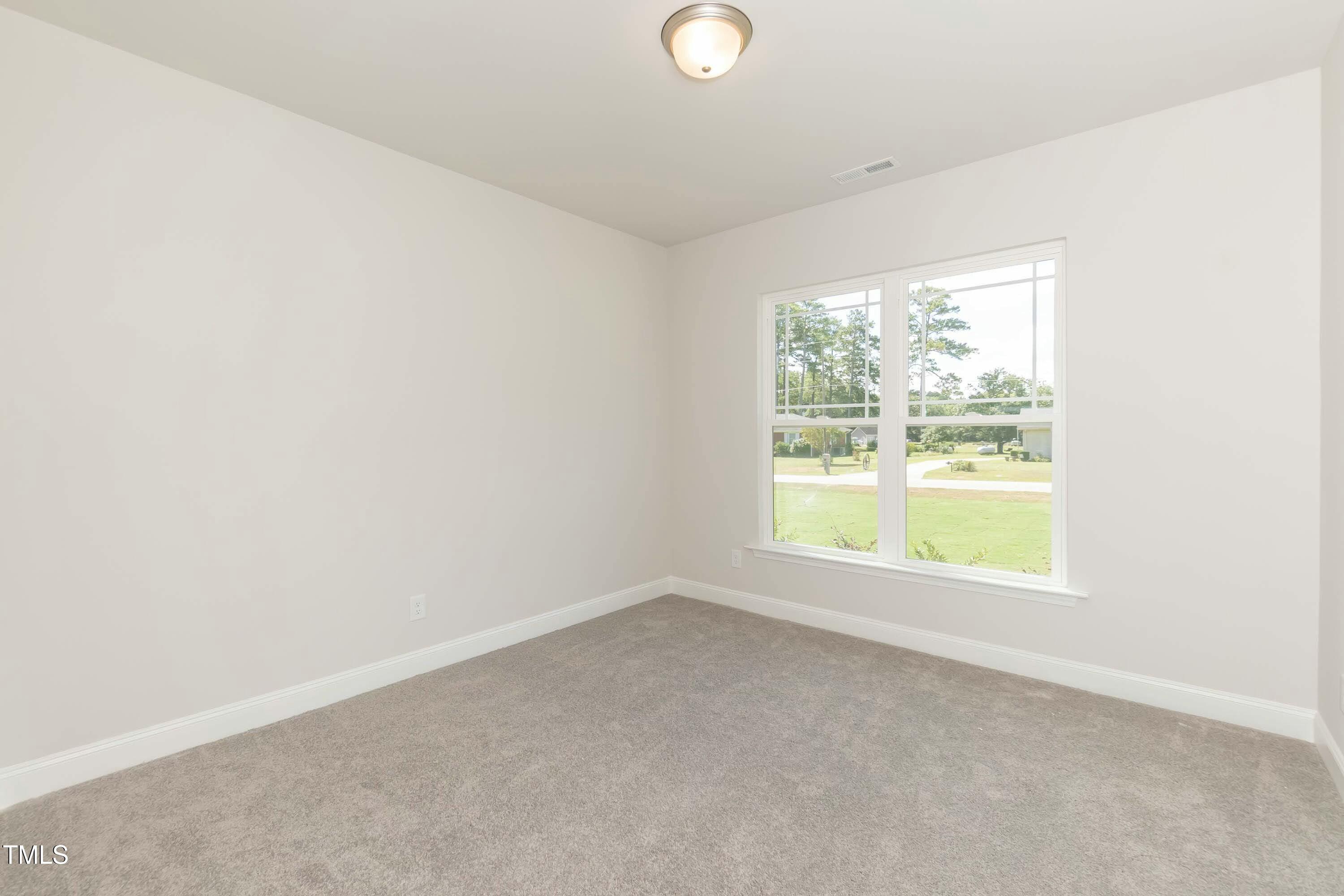 587 Glenkirk Place Property Photo 21