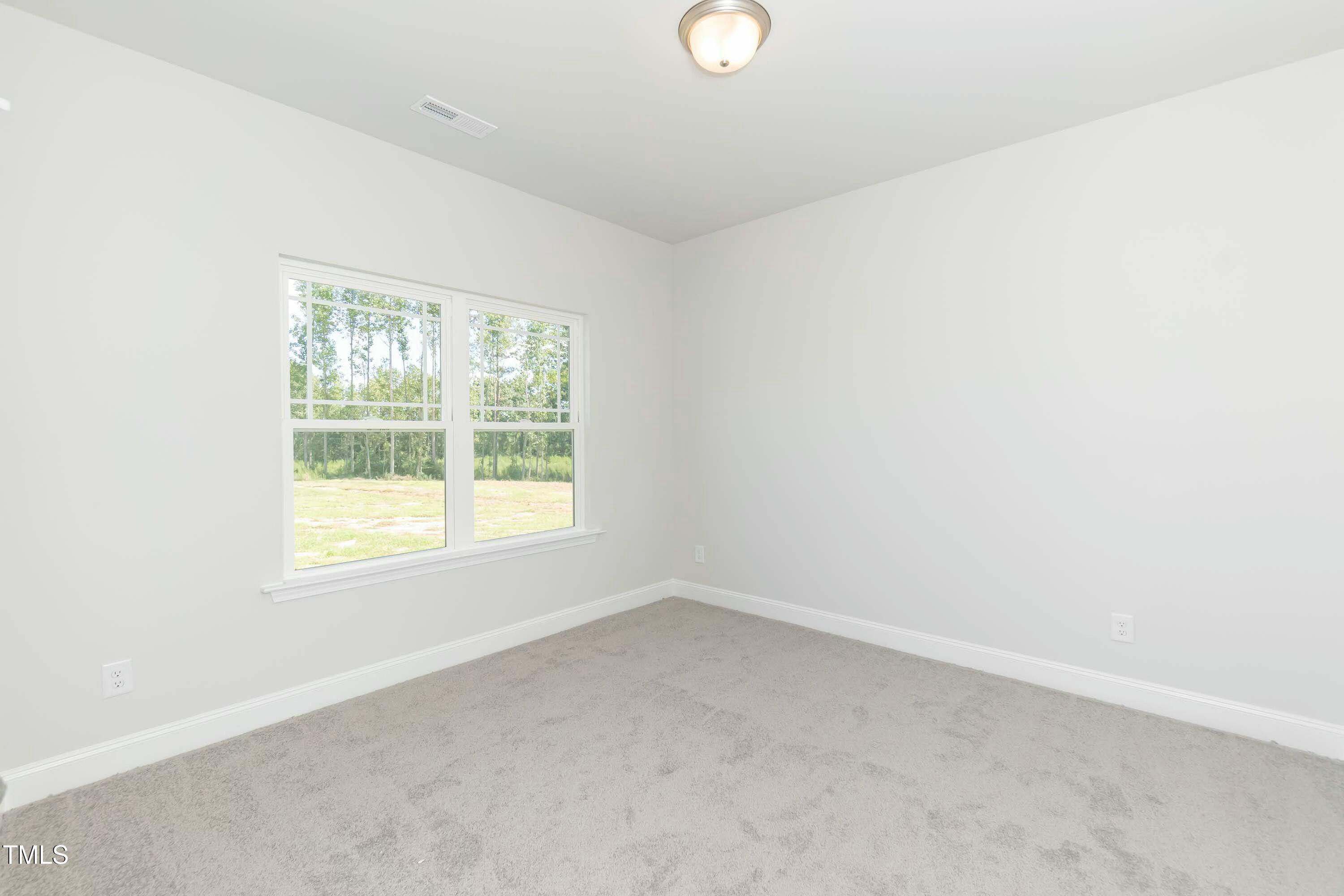587 Glenkirk Place Property Photo 22