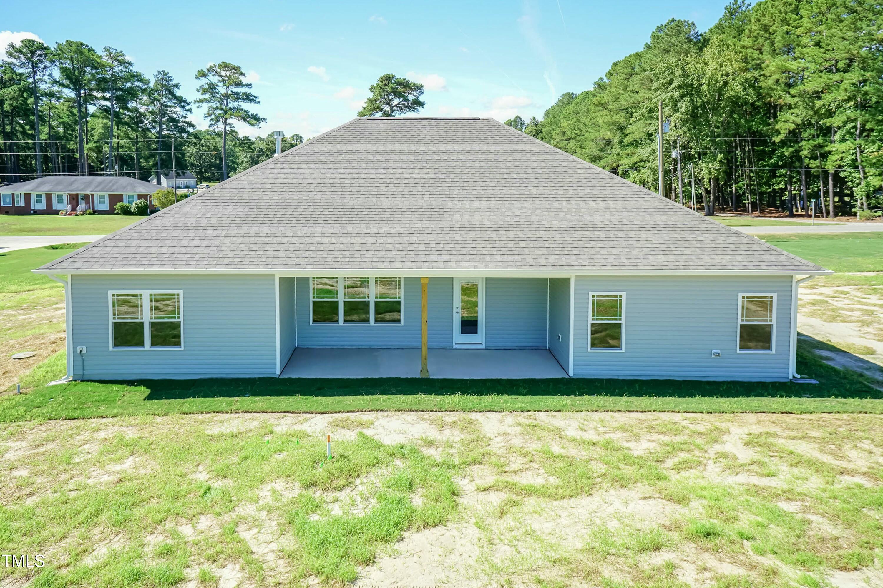 587 Glenkirk Place Property Photo 25