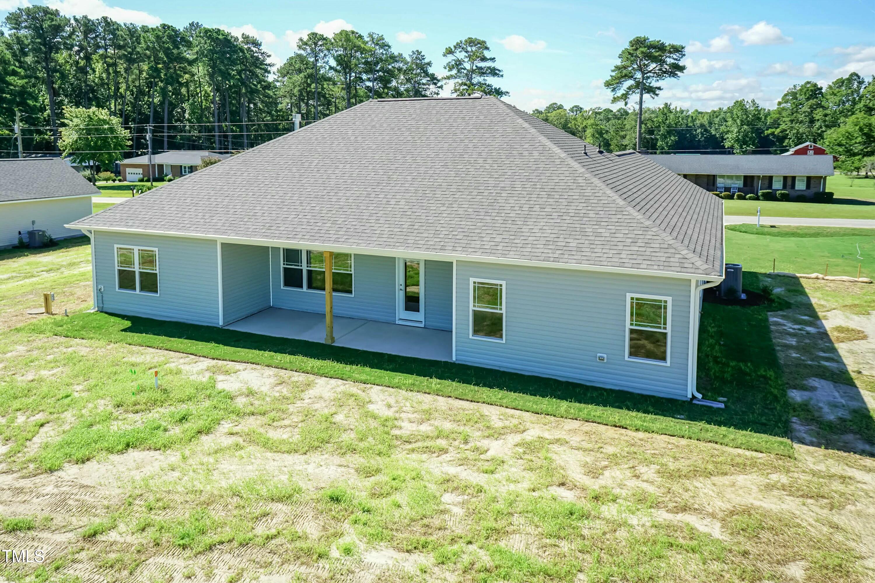 587 Glenkirk Place Property Photo 28