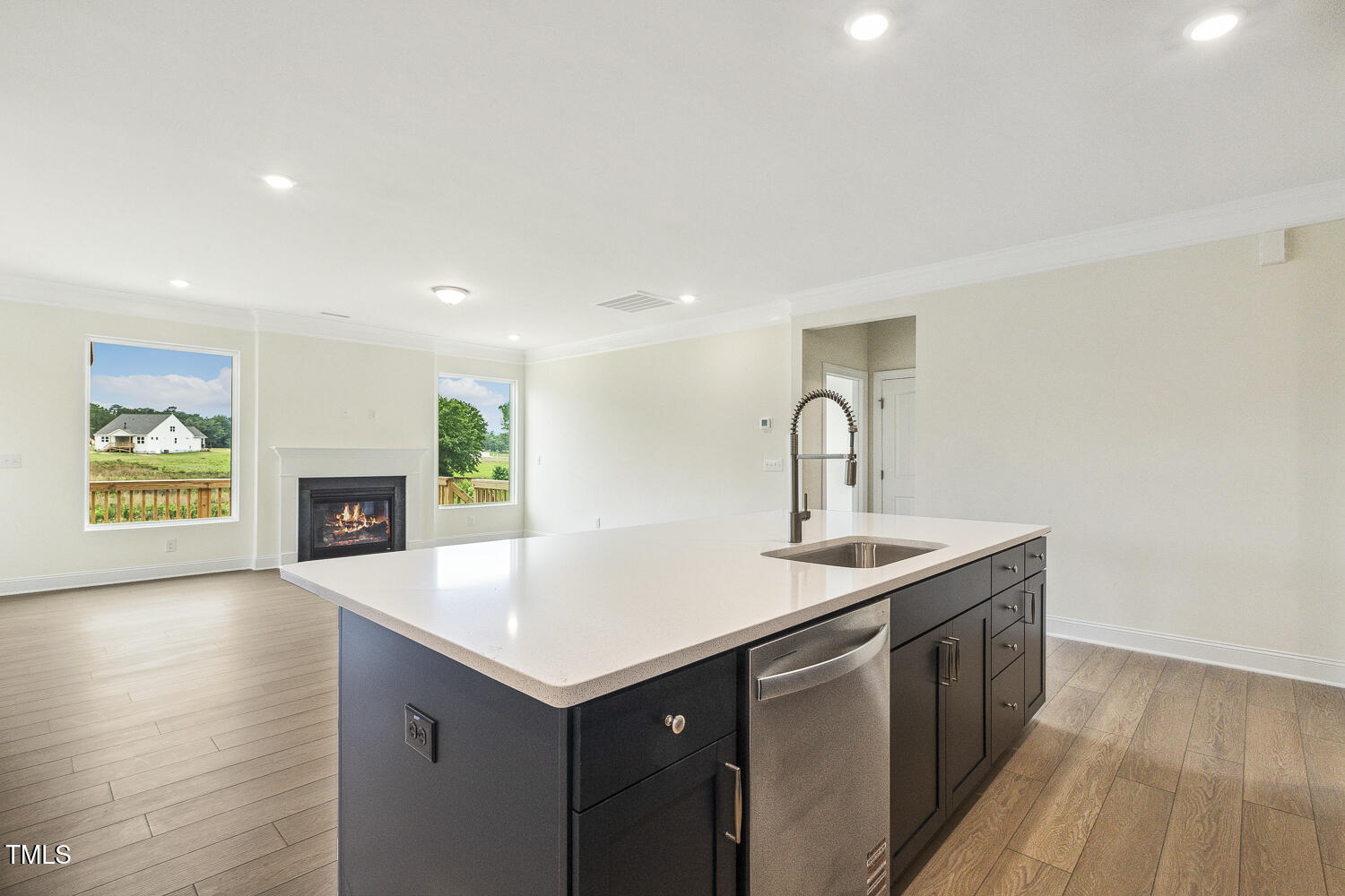 243 Kissington Way Property Photo 11