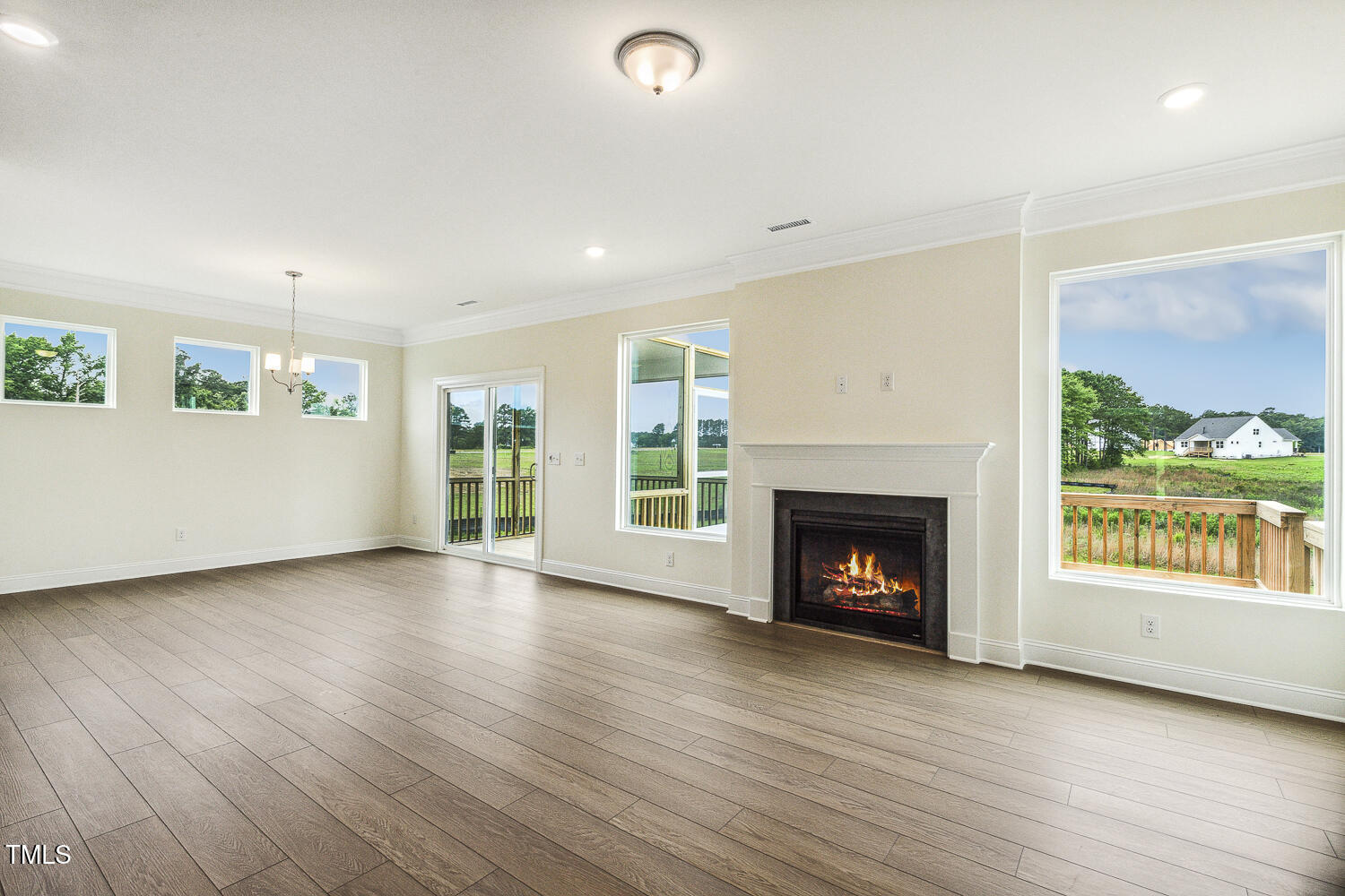 243 Kissington Way Property Photo 15