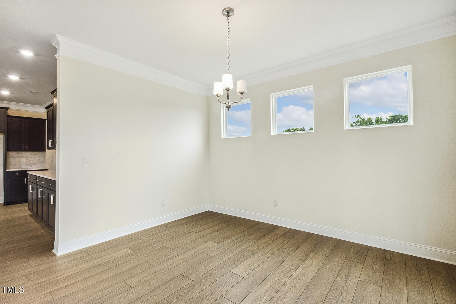 243 Kissington Way Property Photo 18