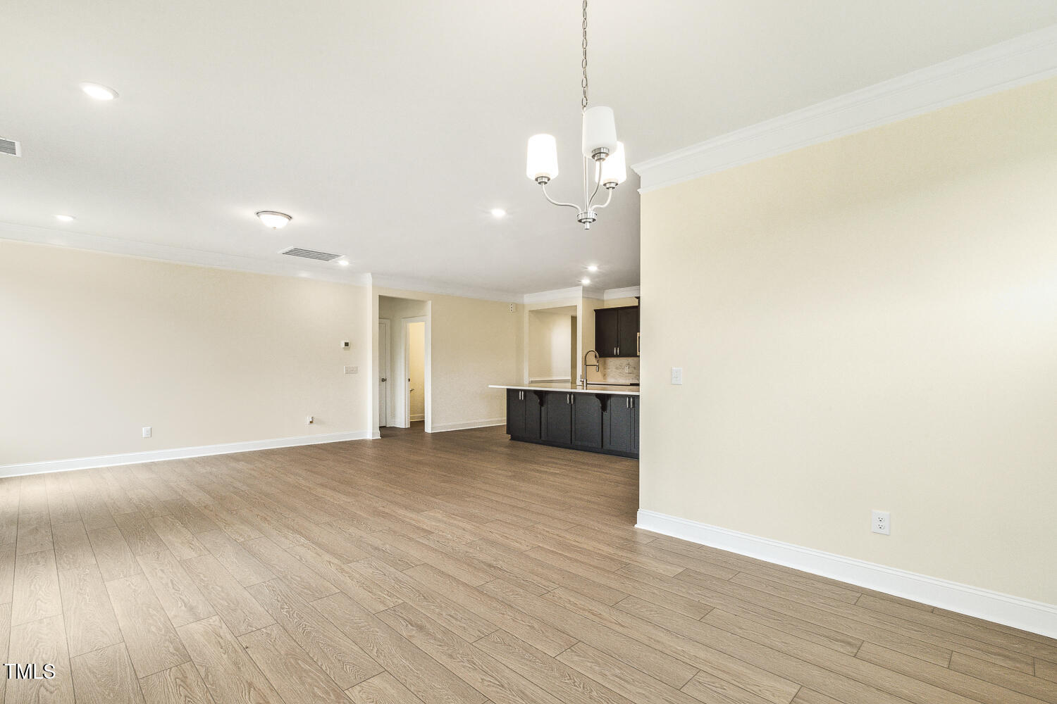 243 Kissington Way Property Photo 18