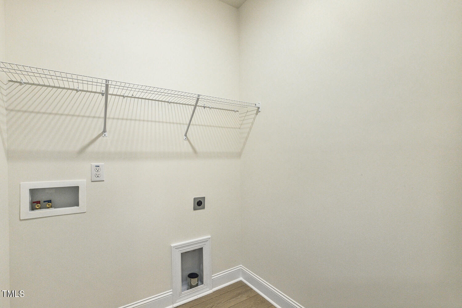 243 Kissington Way Property Photo 22