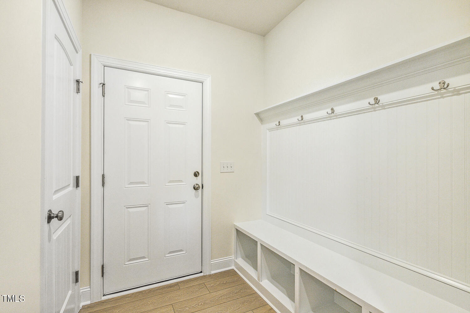 243 Kissington Way Property Photo 23