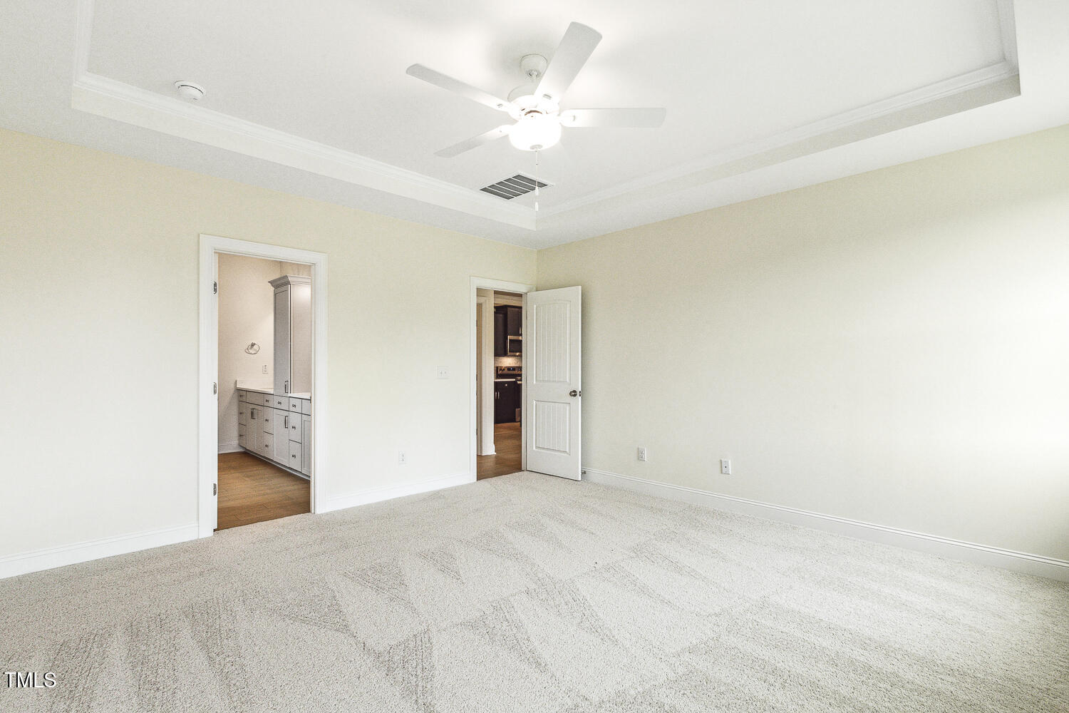 243 Kissington Way Property Photo 28
