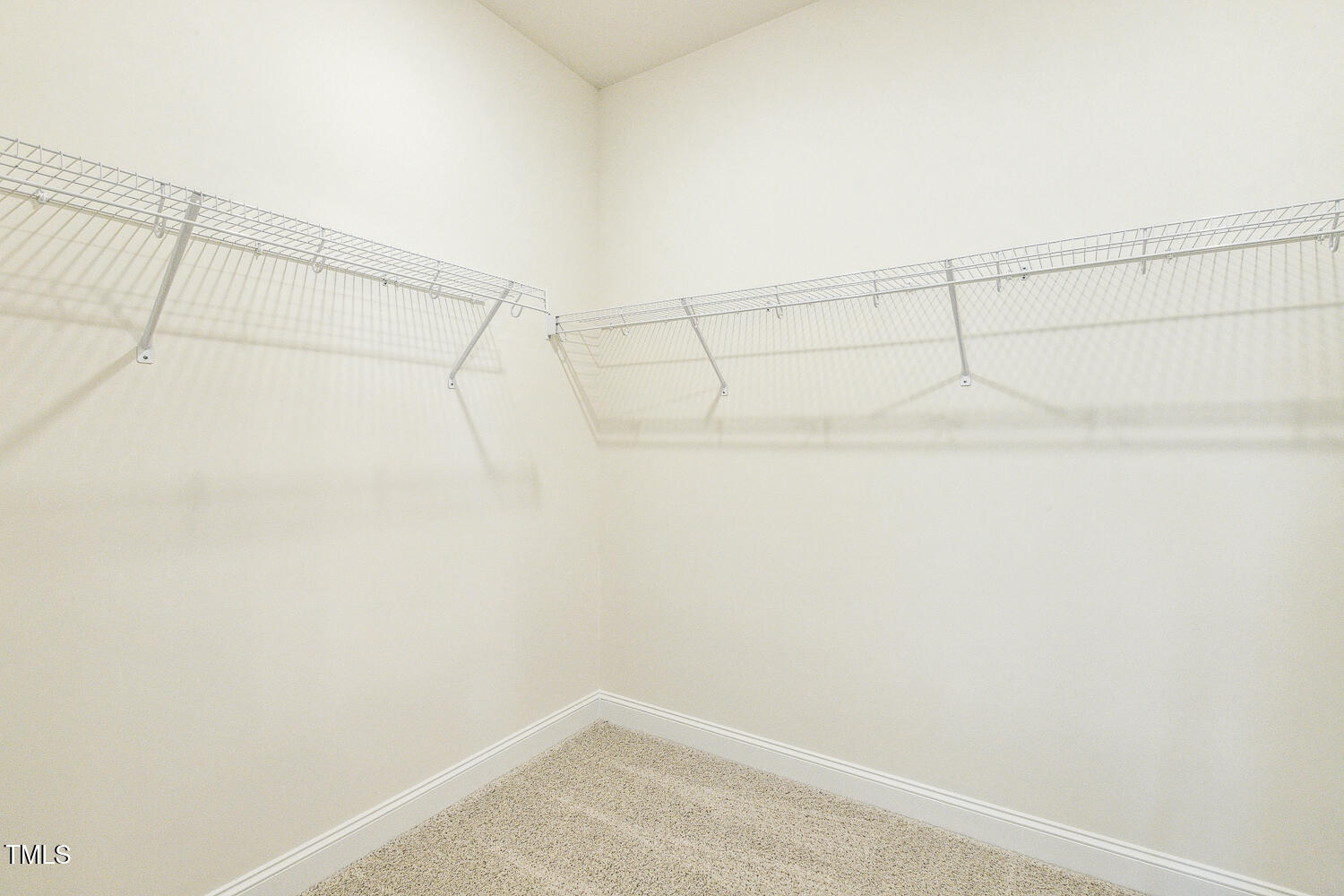 243 Kissington Way Property Photo 33