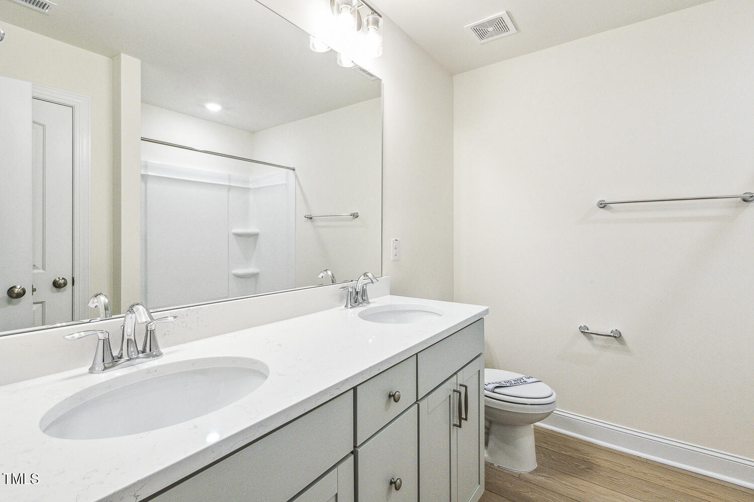 243 Kissington Way Property Photo 40