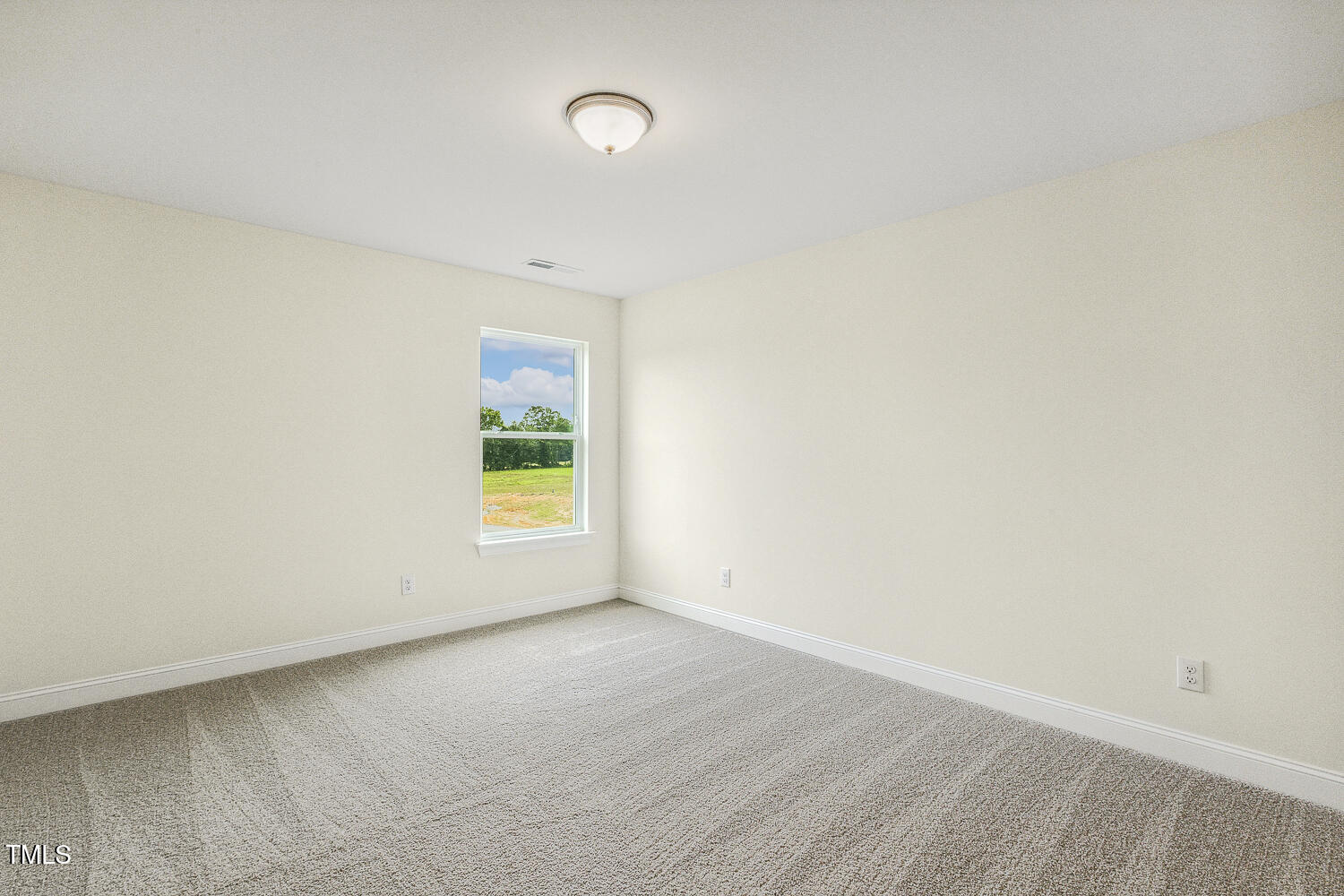 243 Kissington Way Property Photo 42