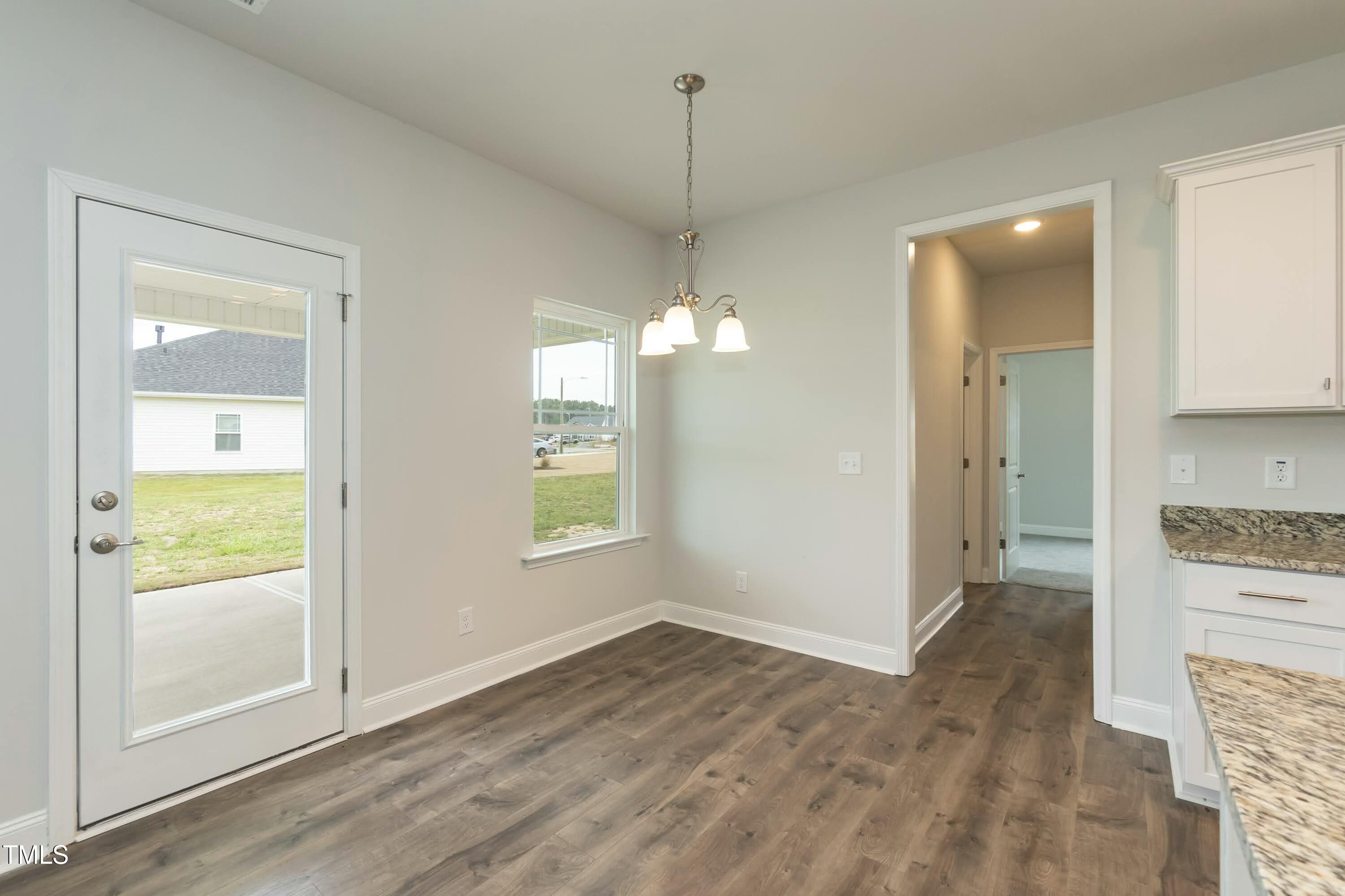 590 Glenkirk Place Property Photo 13
