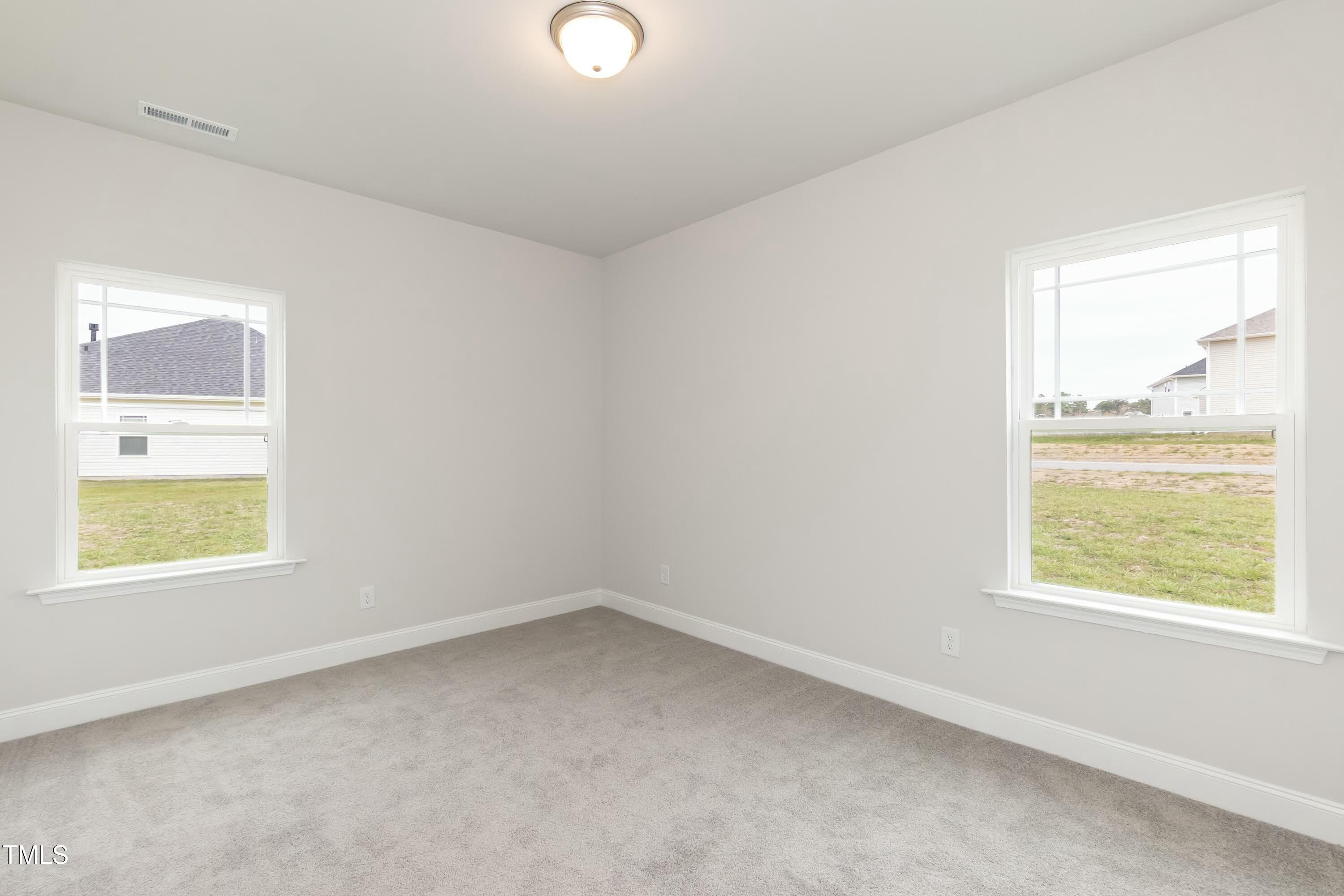 590 Glenkirk Place Property Photo 19