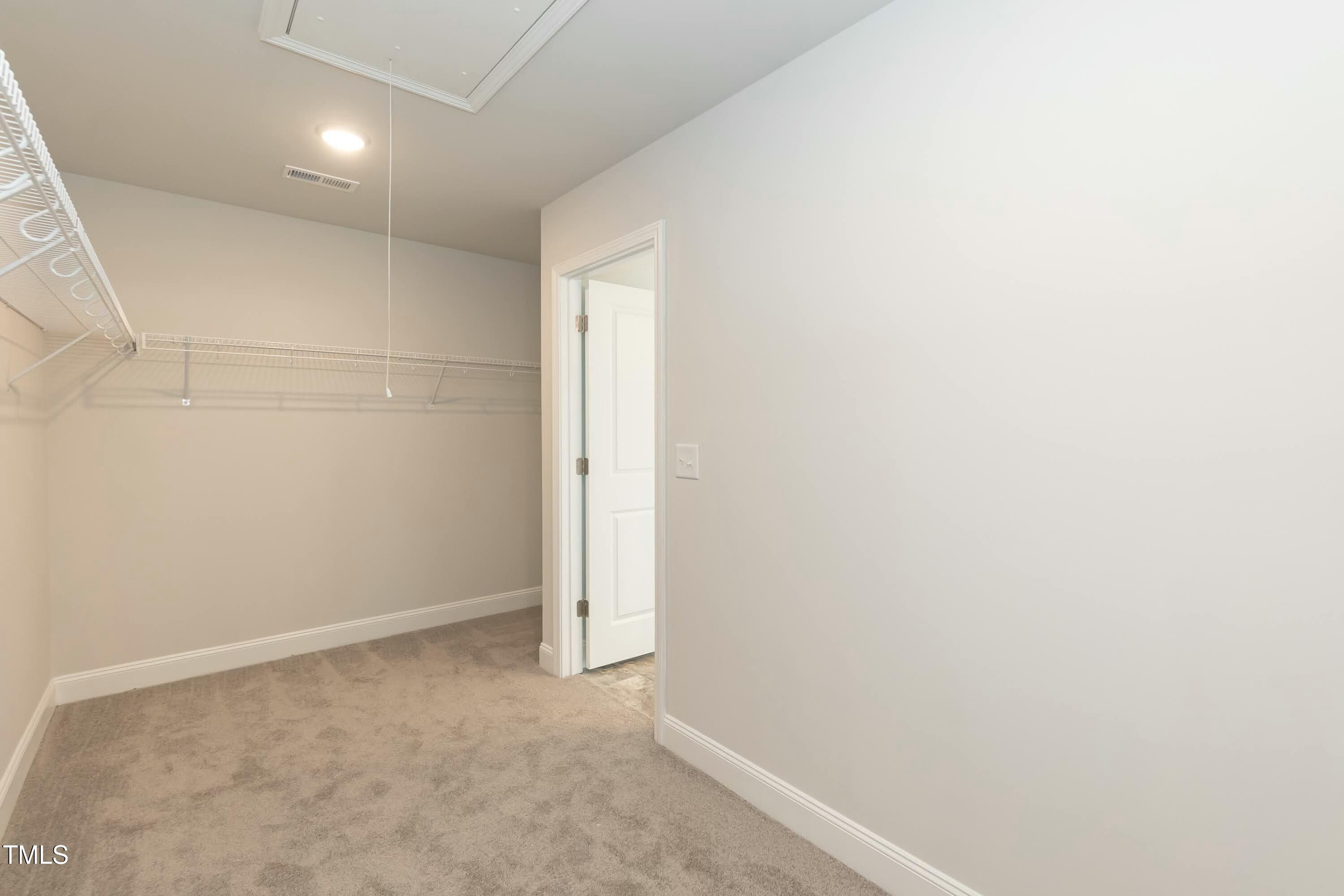 590 Glenkirk Place Property Photo 27