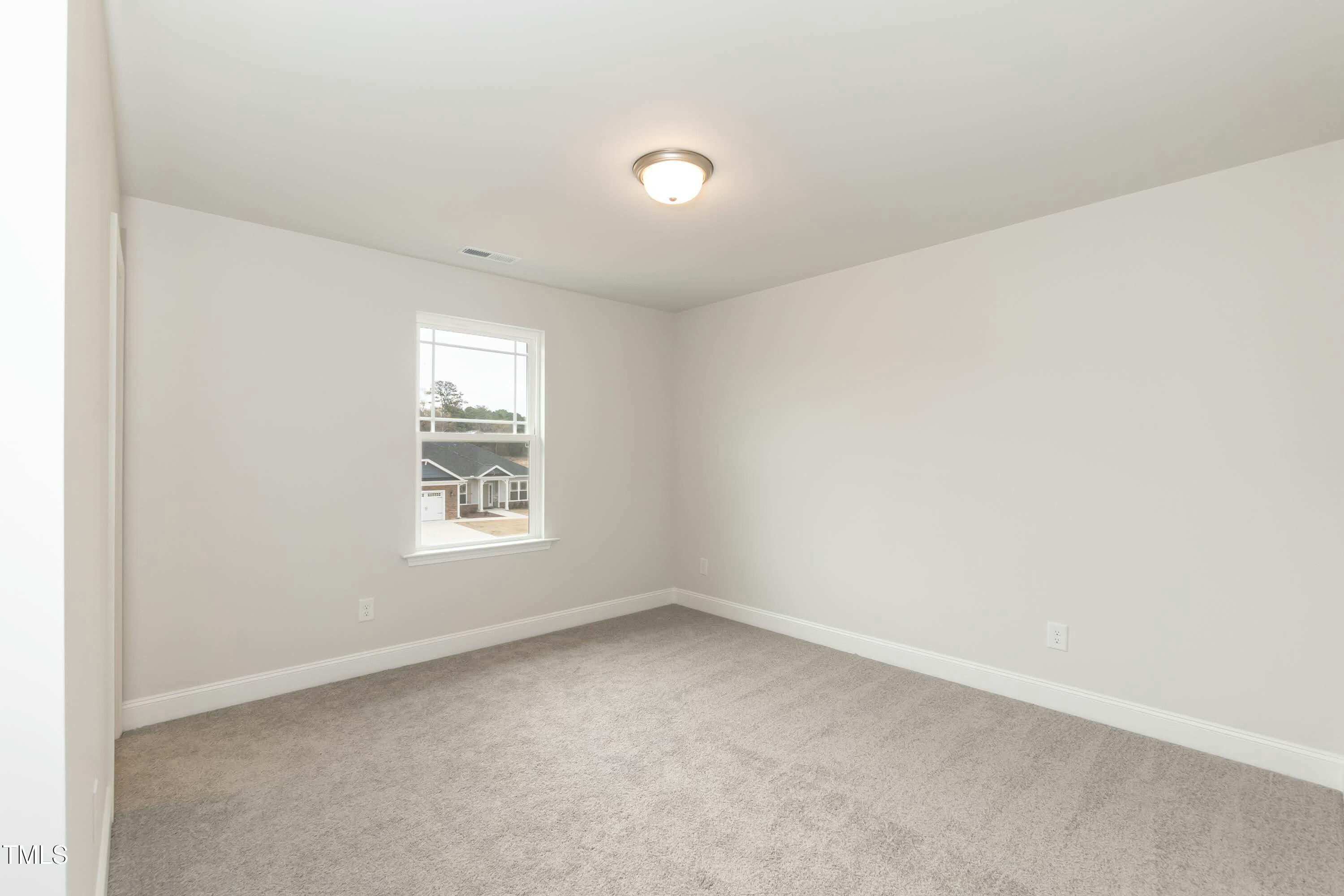 590 Glenkirk Place Property Photo 28