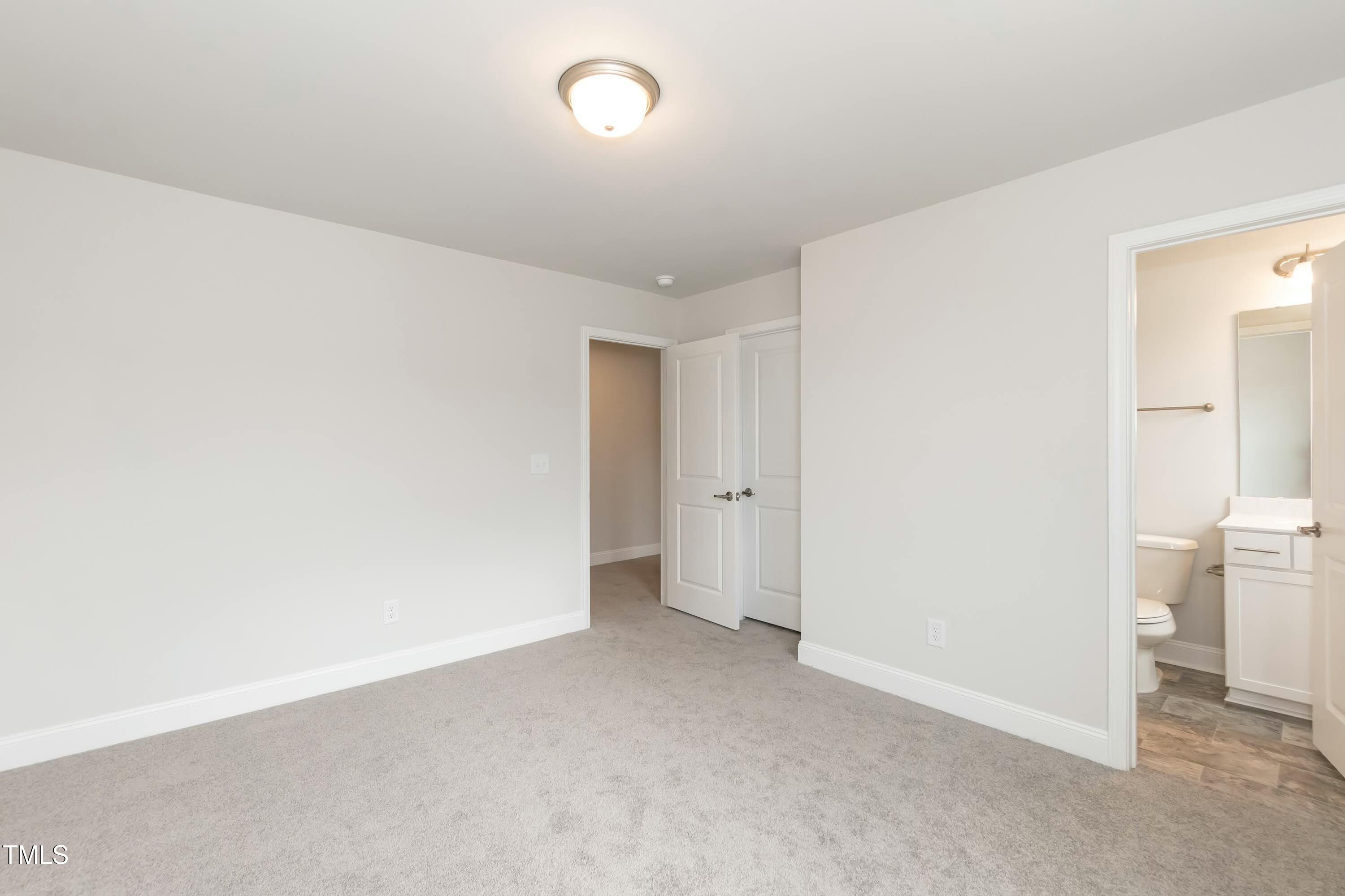 590 Glenkirk Place Property Photo 29