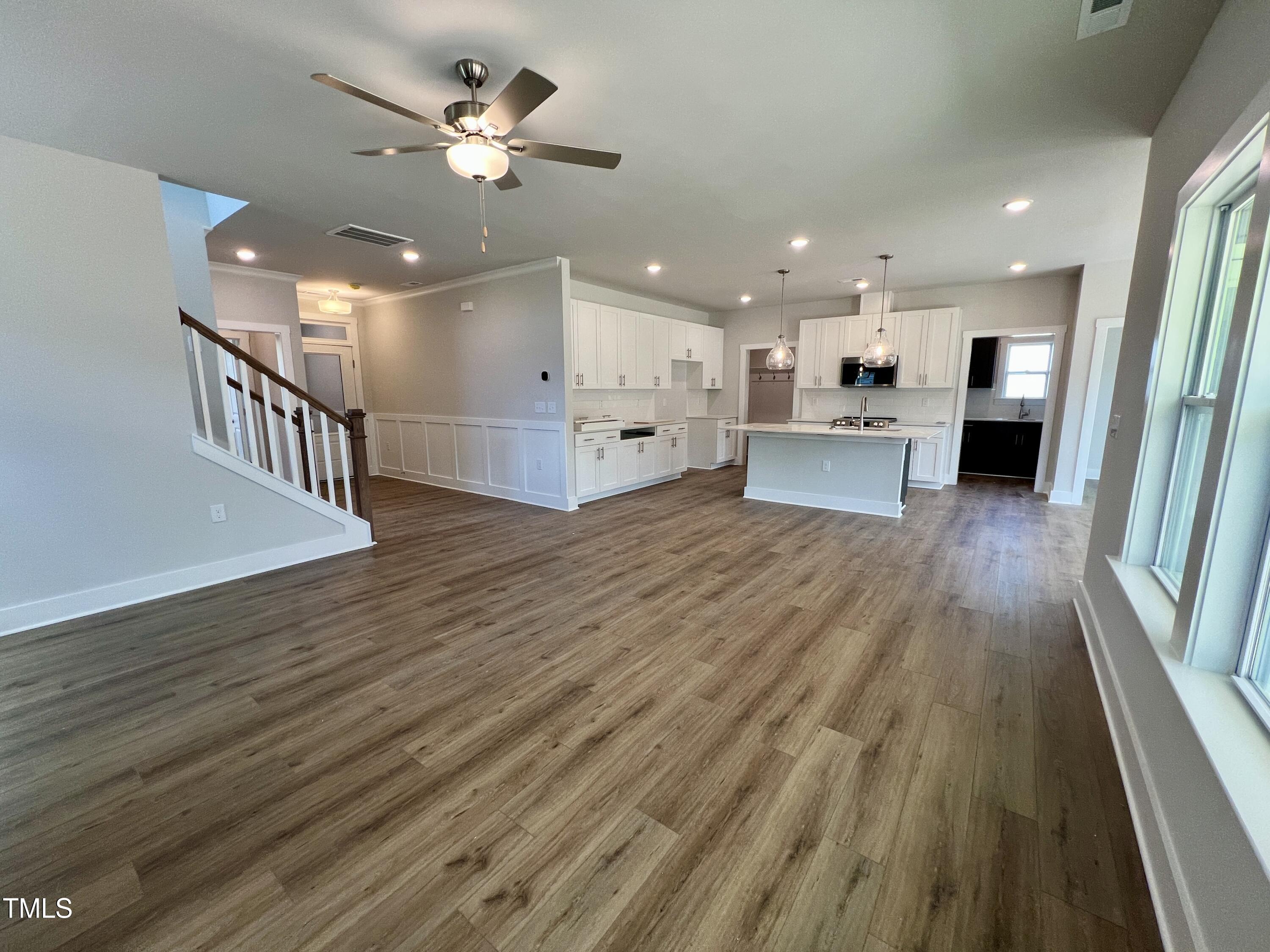 367 Duncan Creek Road # 129 Property Photo 18