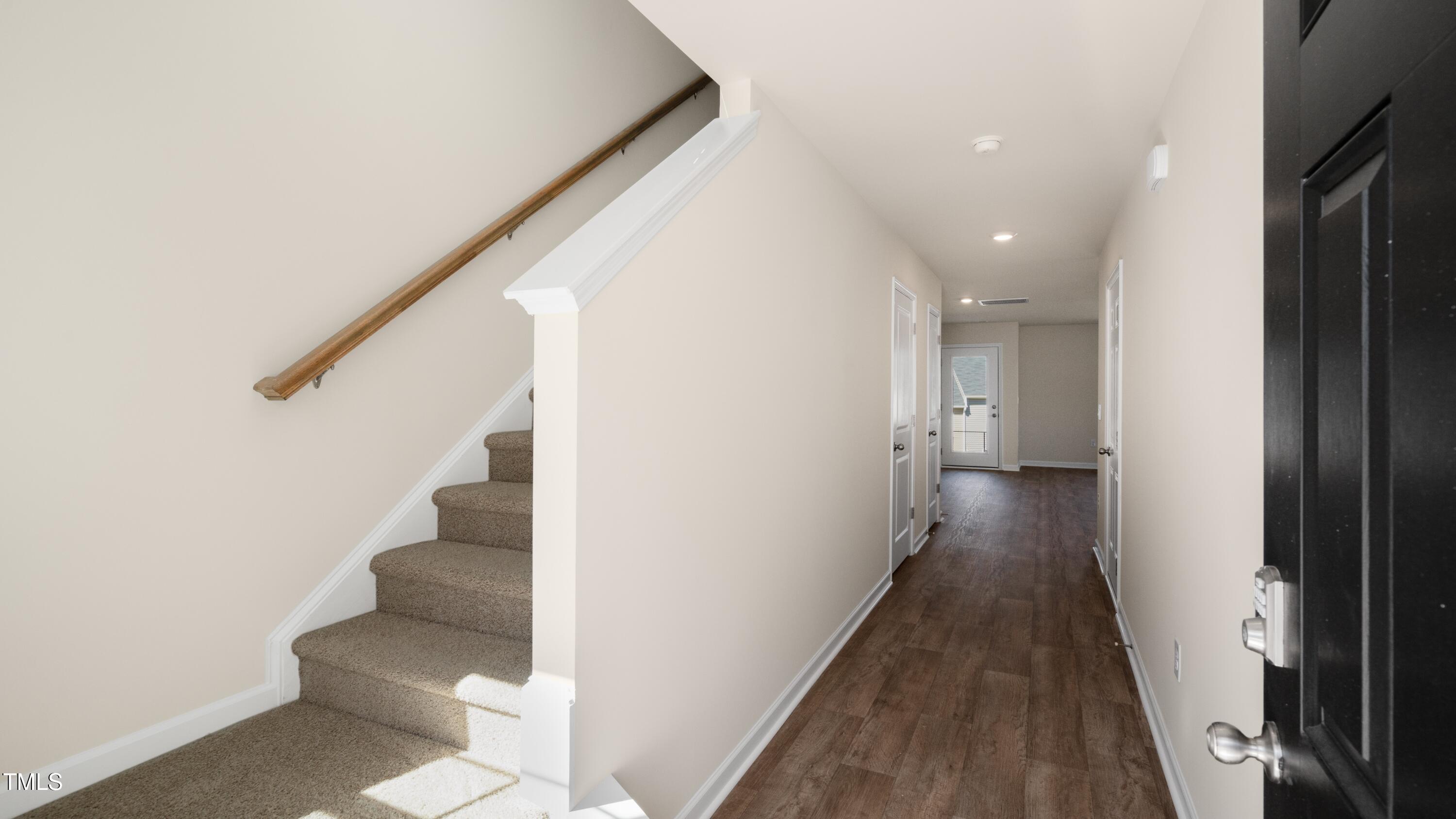 511 Fife Ct. Property Photo 11