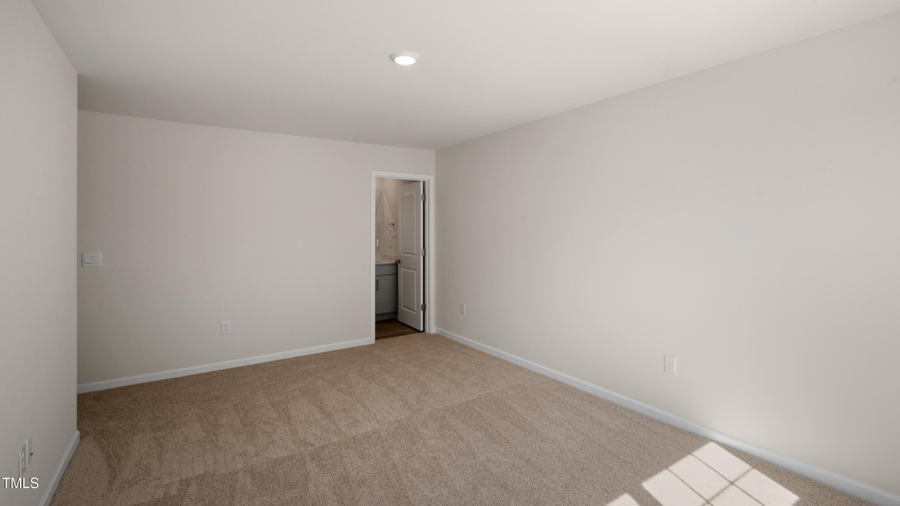 511 Fife Ct. Property Photo 22