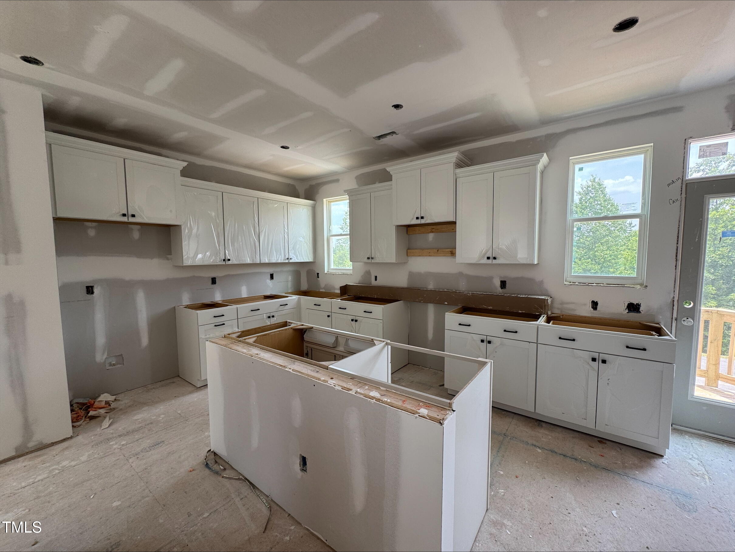 303 Chesapeake Commons Street # 99 Property Photo 10