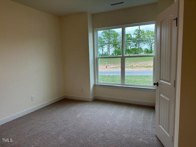 261 Kissington Way Property Photo 5