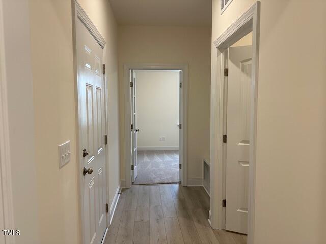 261 Kissington Way Property Photo 8
