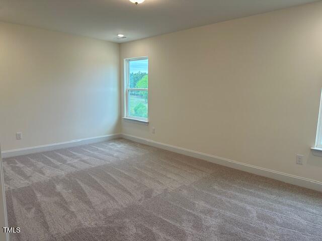 261 Kissington Way Property Photo 34