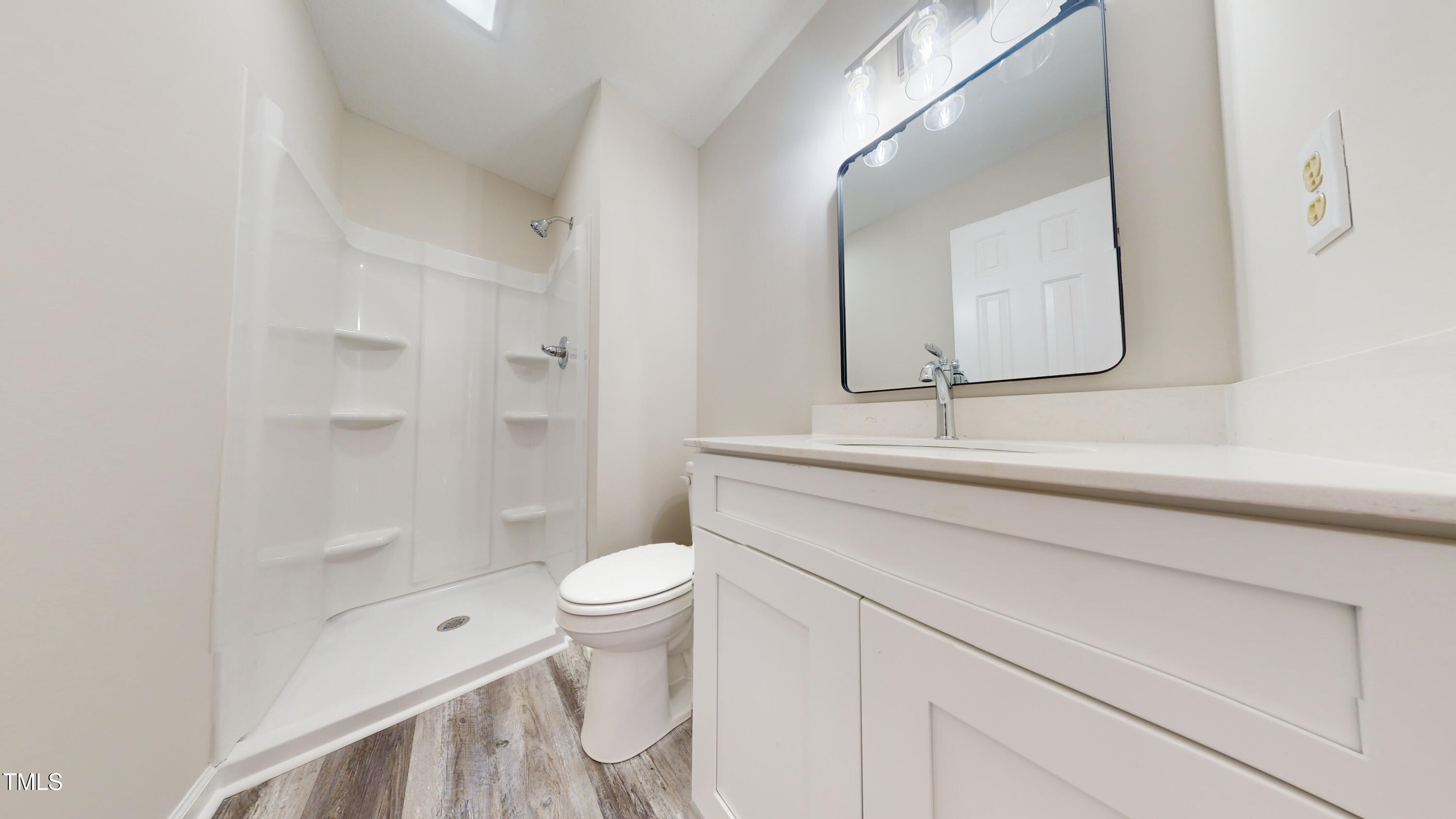 1313 First Pointe Property Photo 16