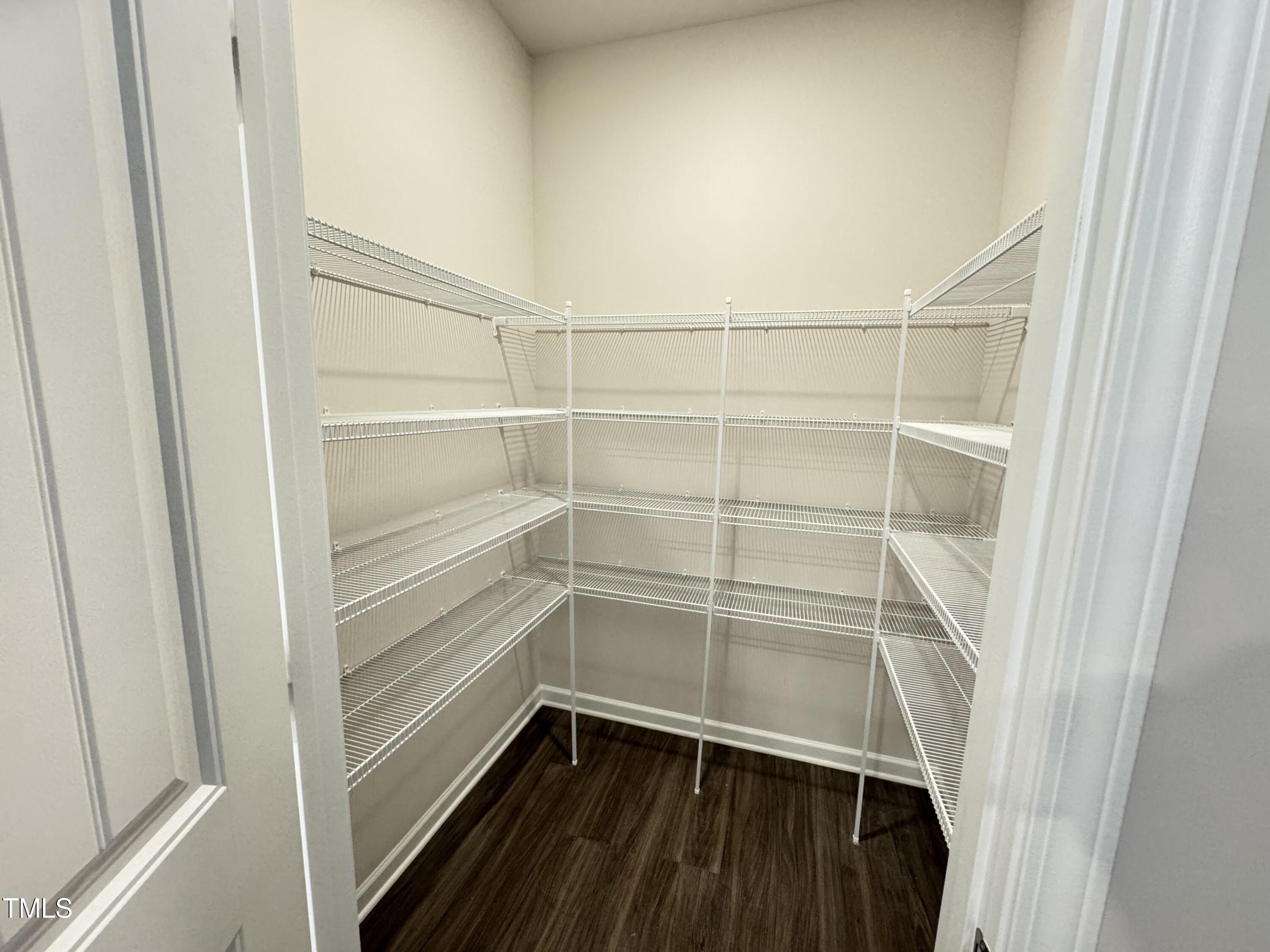 162 Vega Loop Property Photo 10