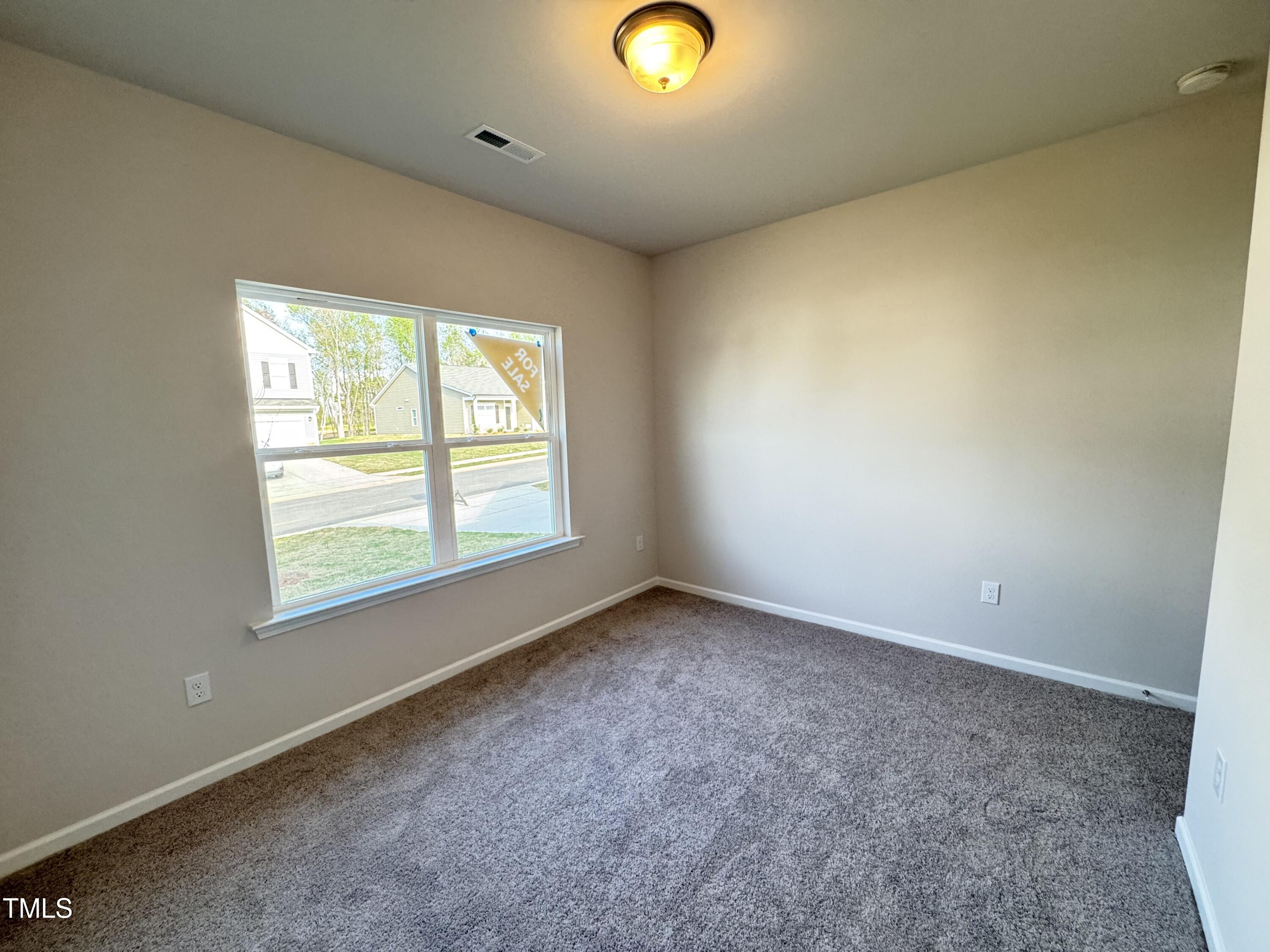 162 Vega Loop Property Photo 17