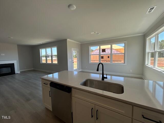 505 Ravensworth Drive Property Photo 4
