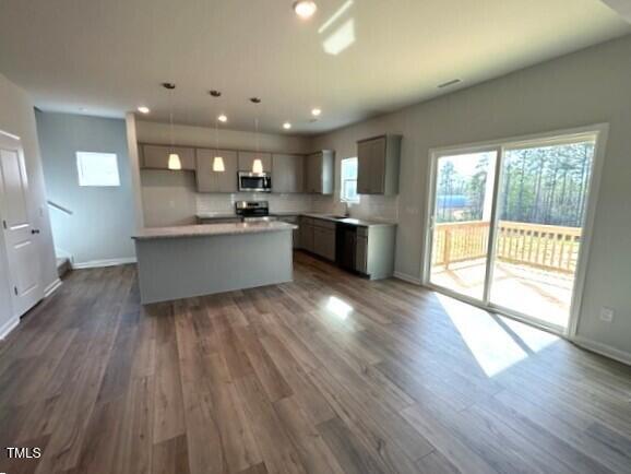 45 Calabria Court Property Photo 7