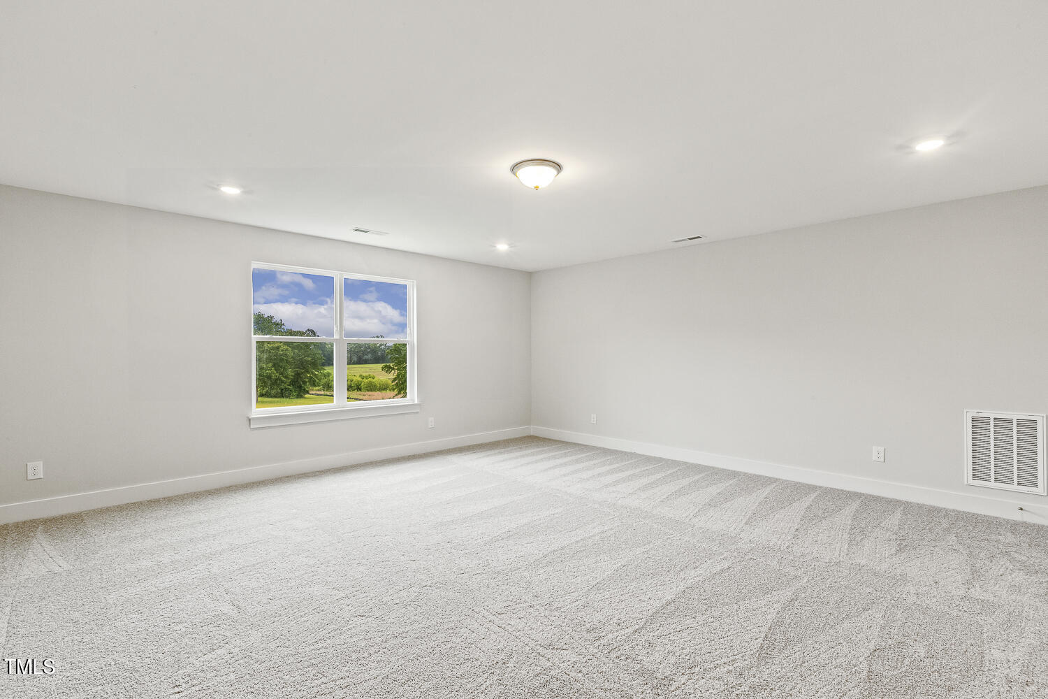 292 Weddington Way Property Photo 26