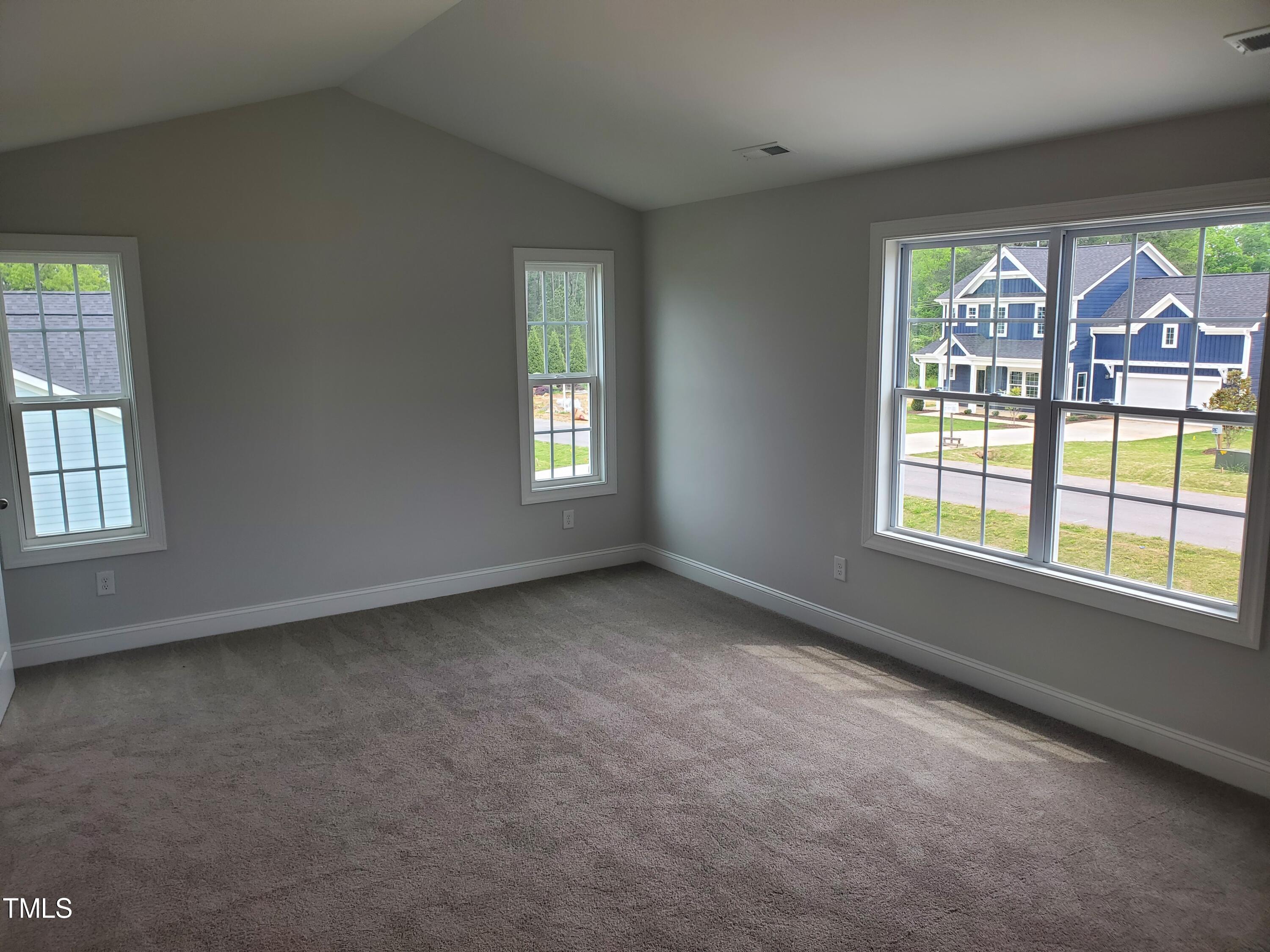 308 Whispering Way Property Photo 7