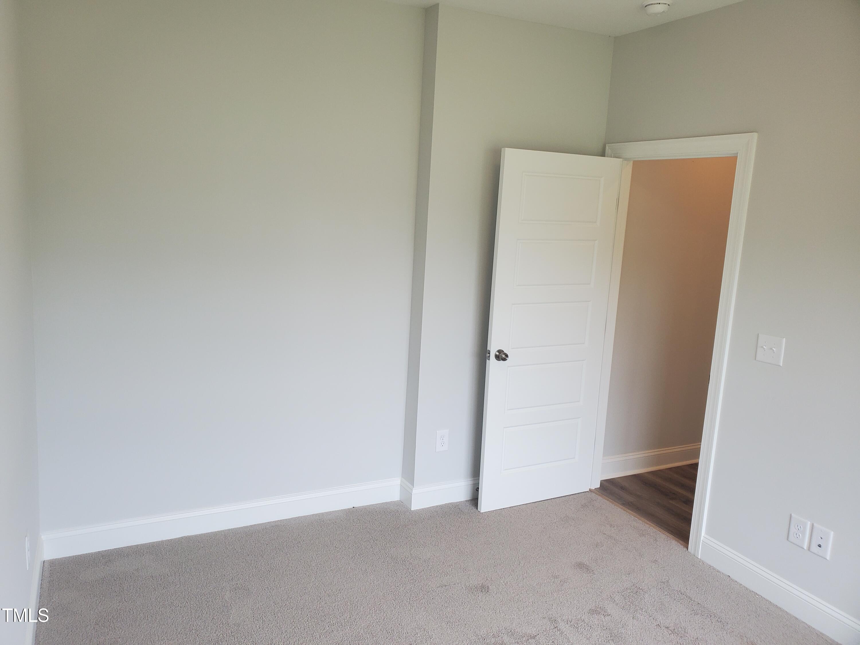 308 Whispering Way Property Photo 15