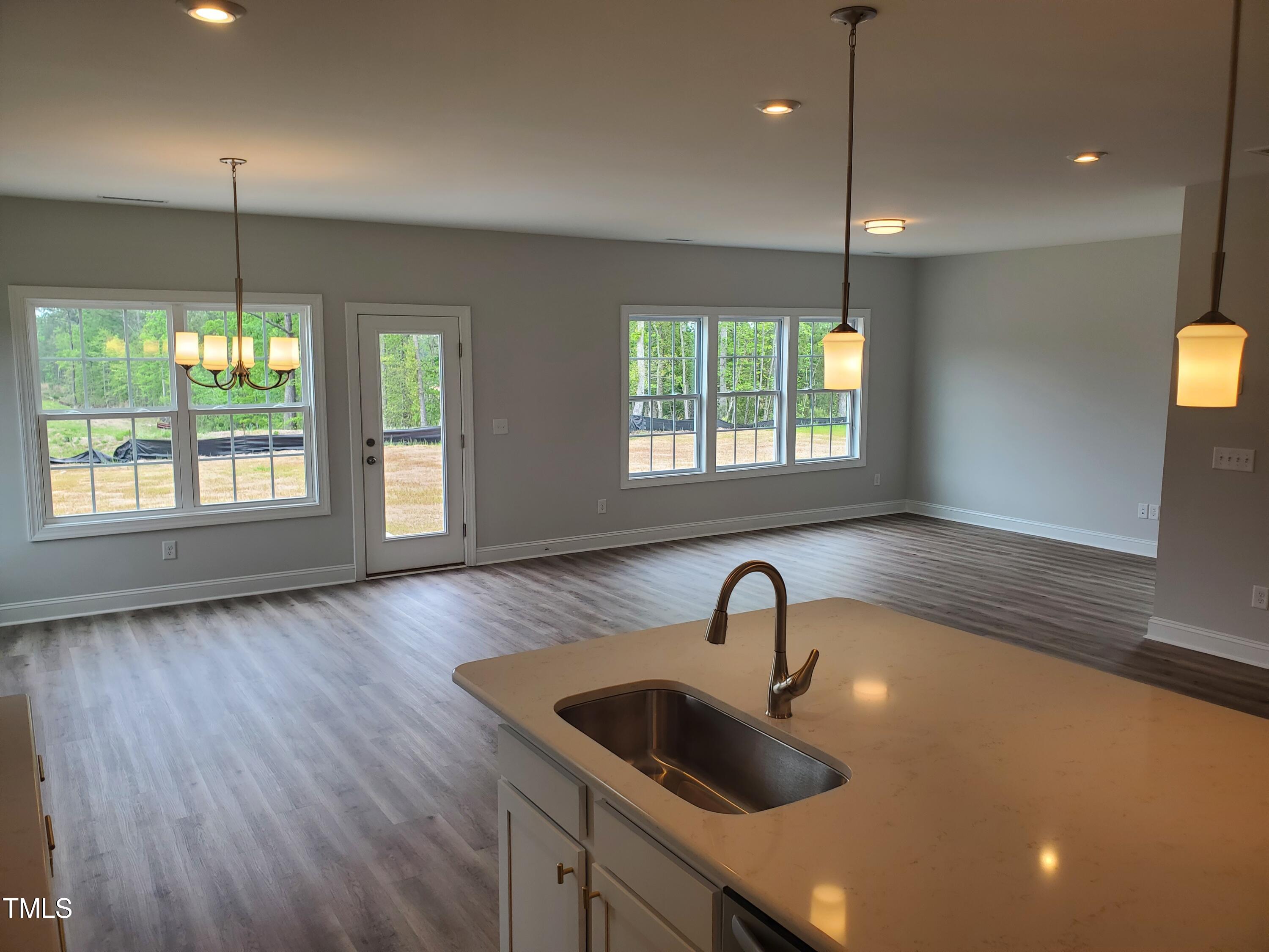 308 Whispering Way Property Photo 16