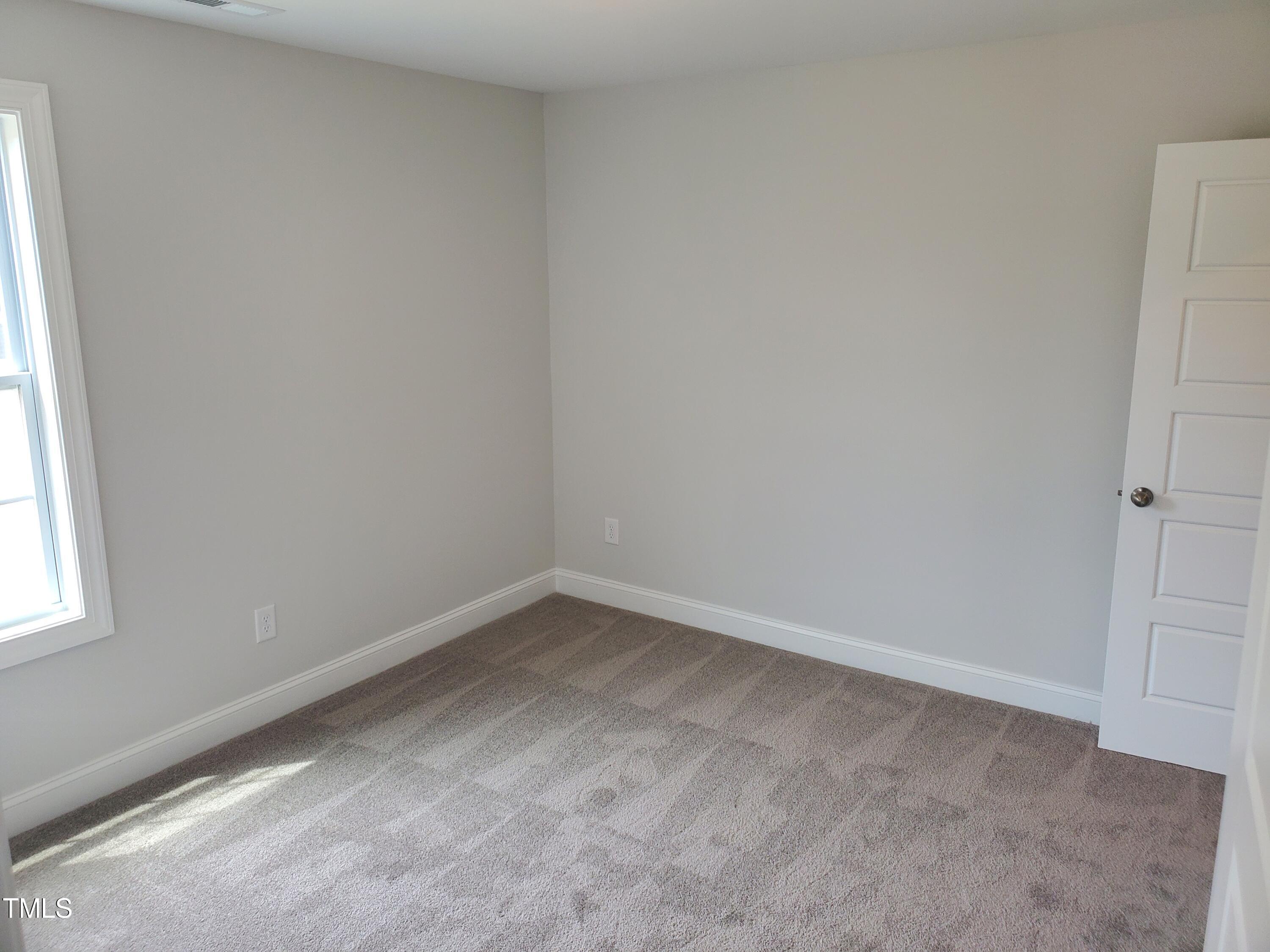 308 Whispering Way Property Photo 30