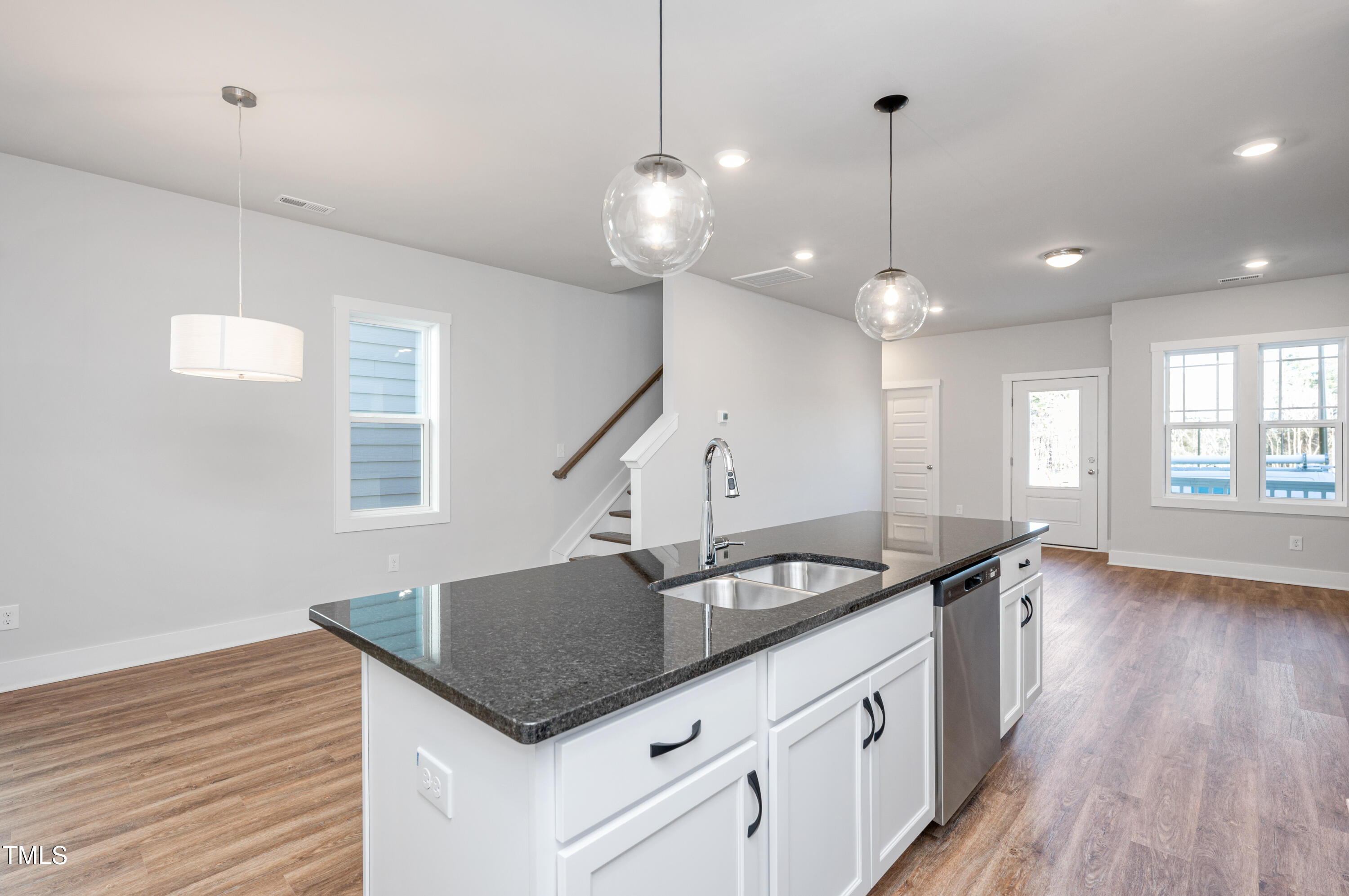 144 Weavers Grove Drive Property Photo 10