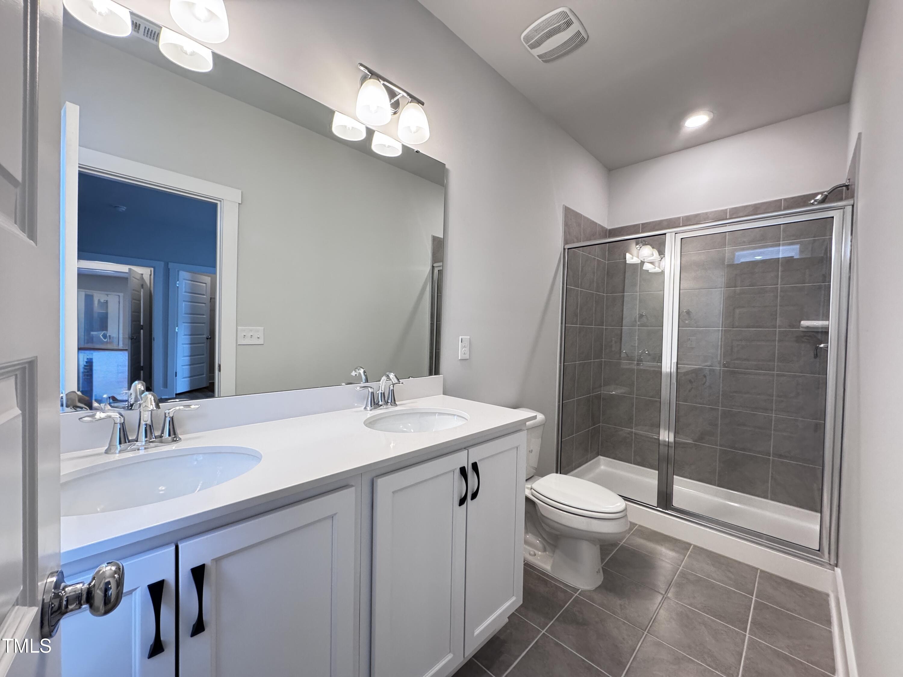144 Weavers Grove Drive Property Photo 16