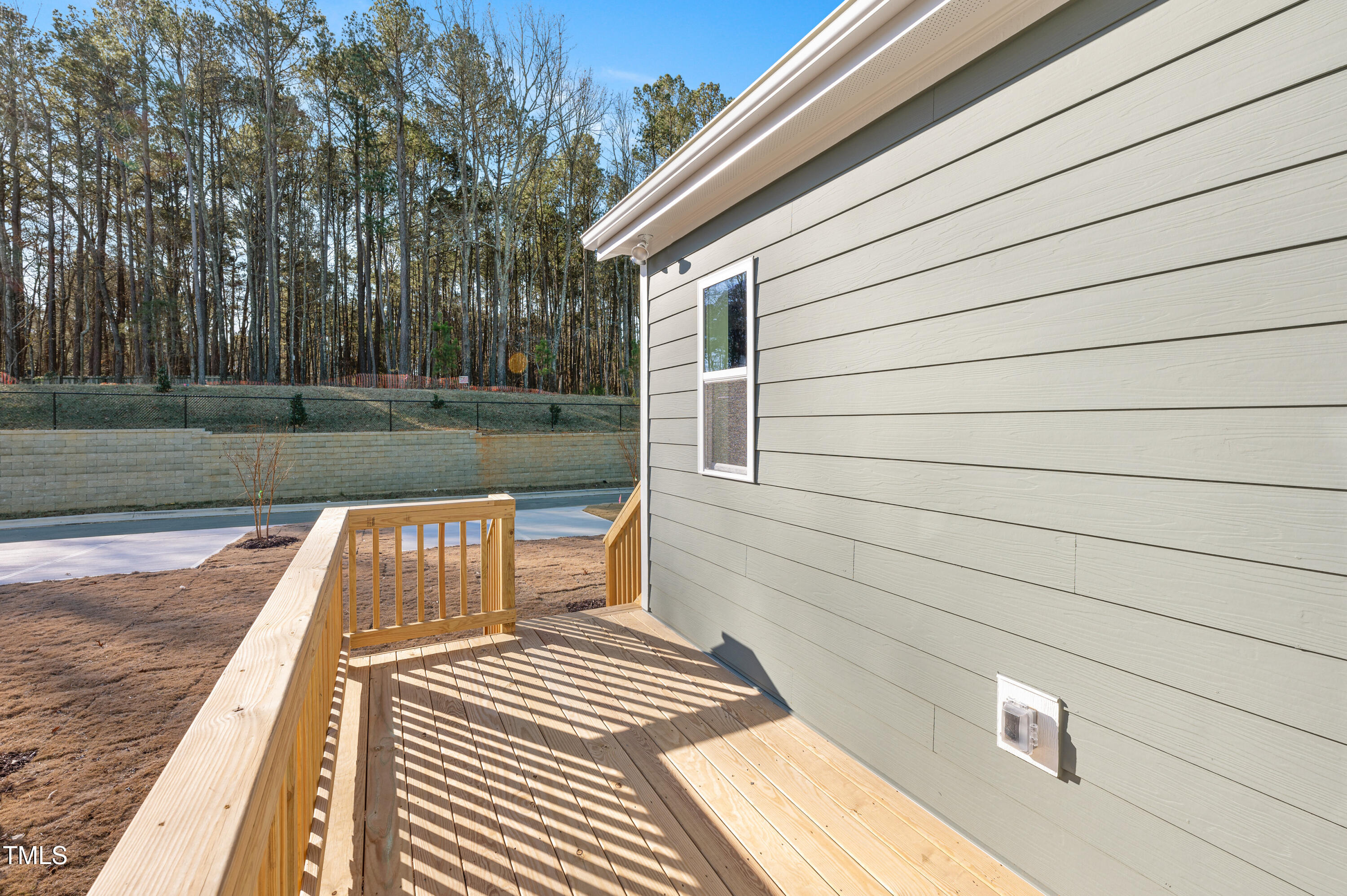 144 Weavers Grove Drive Property Photo 25