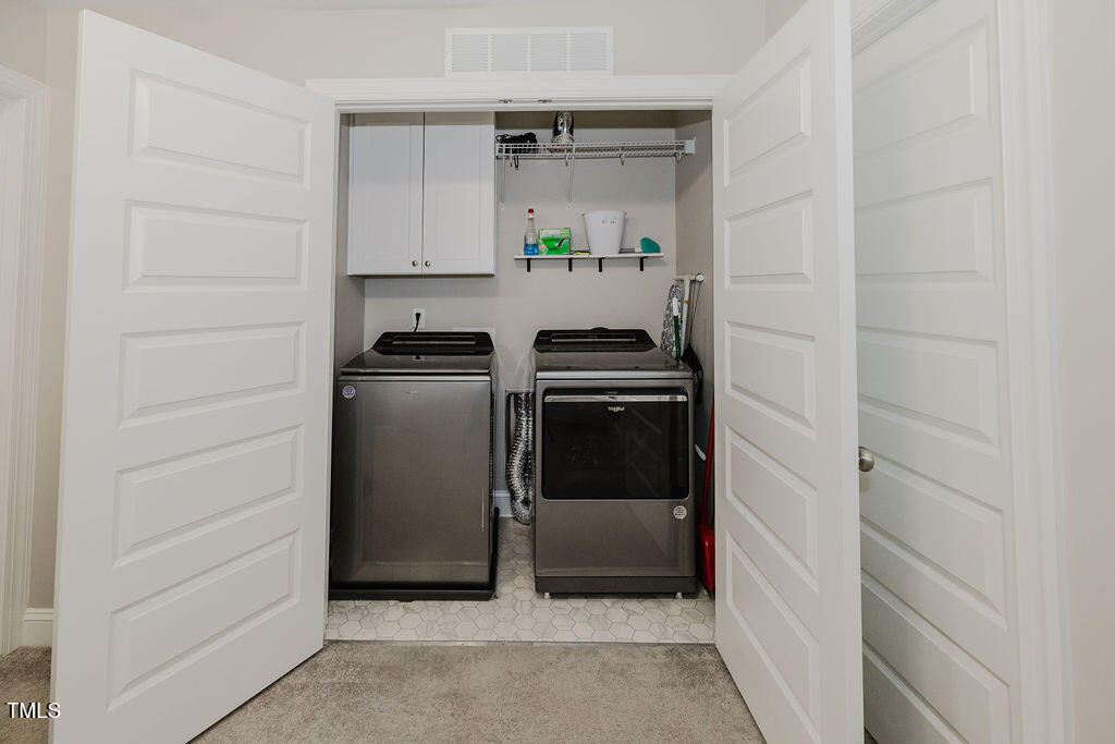 110 Davelin Place Property Photo 30