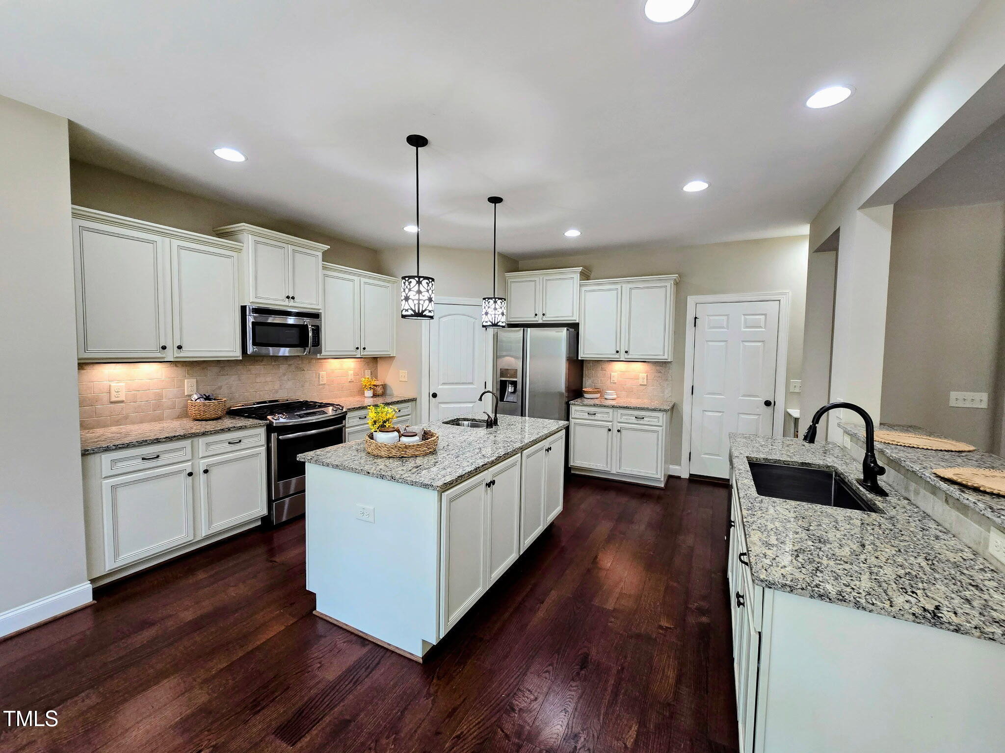 4538 Brighton Ridge Drive Property Photo 5