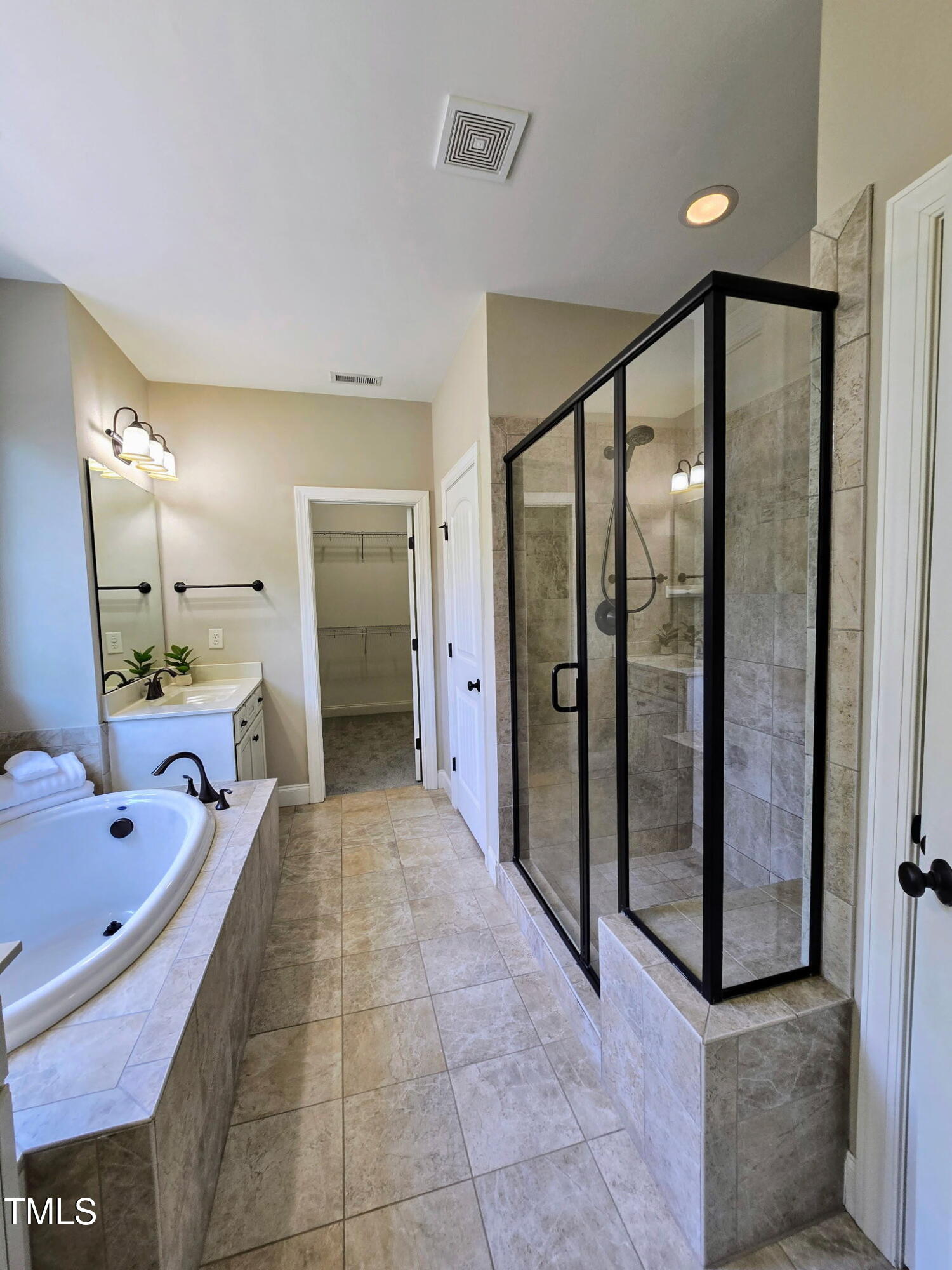 4538 Brighton Ridge Drive Property Photo 15