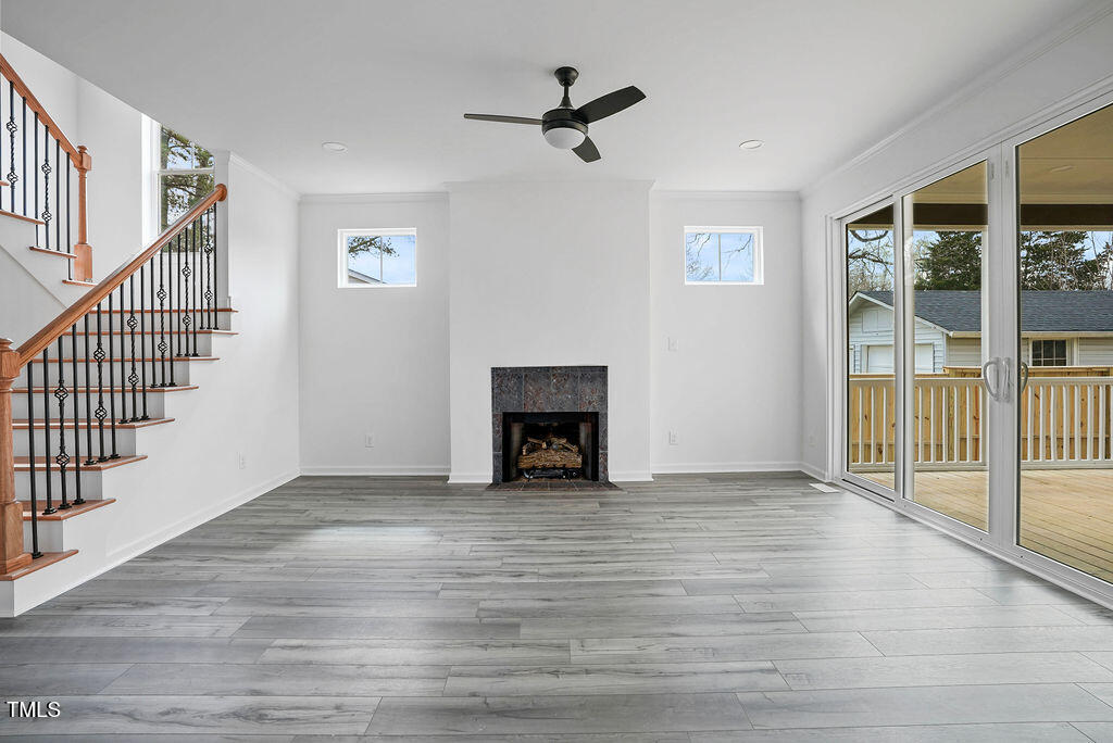 112 1st Street Property Photo 8